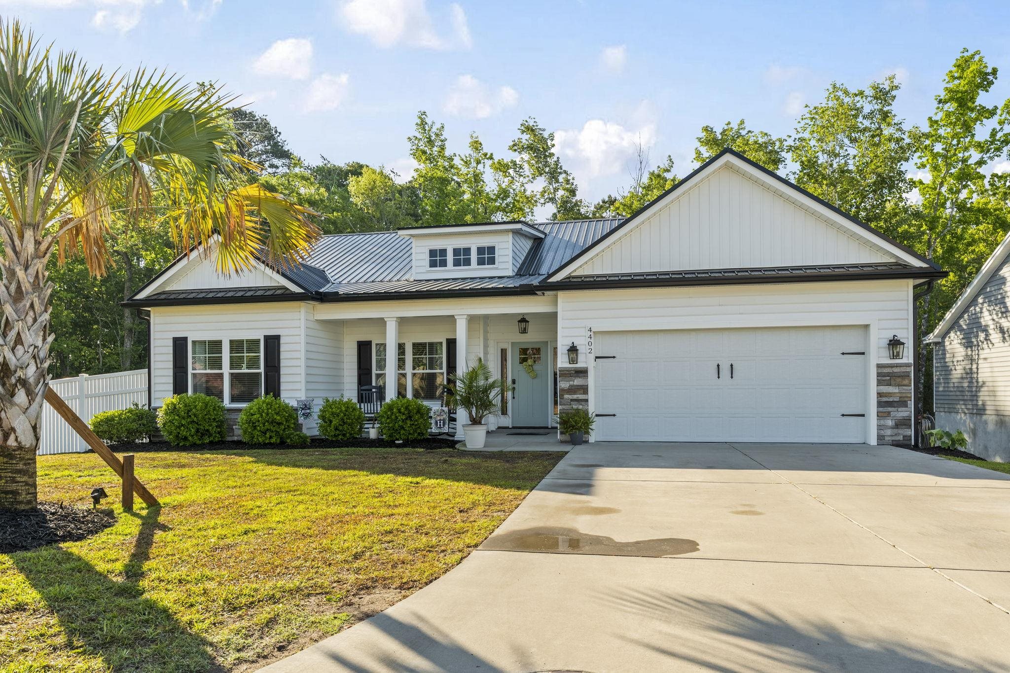 4402 Kinlaw St. Little River, SC 29566
