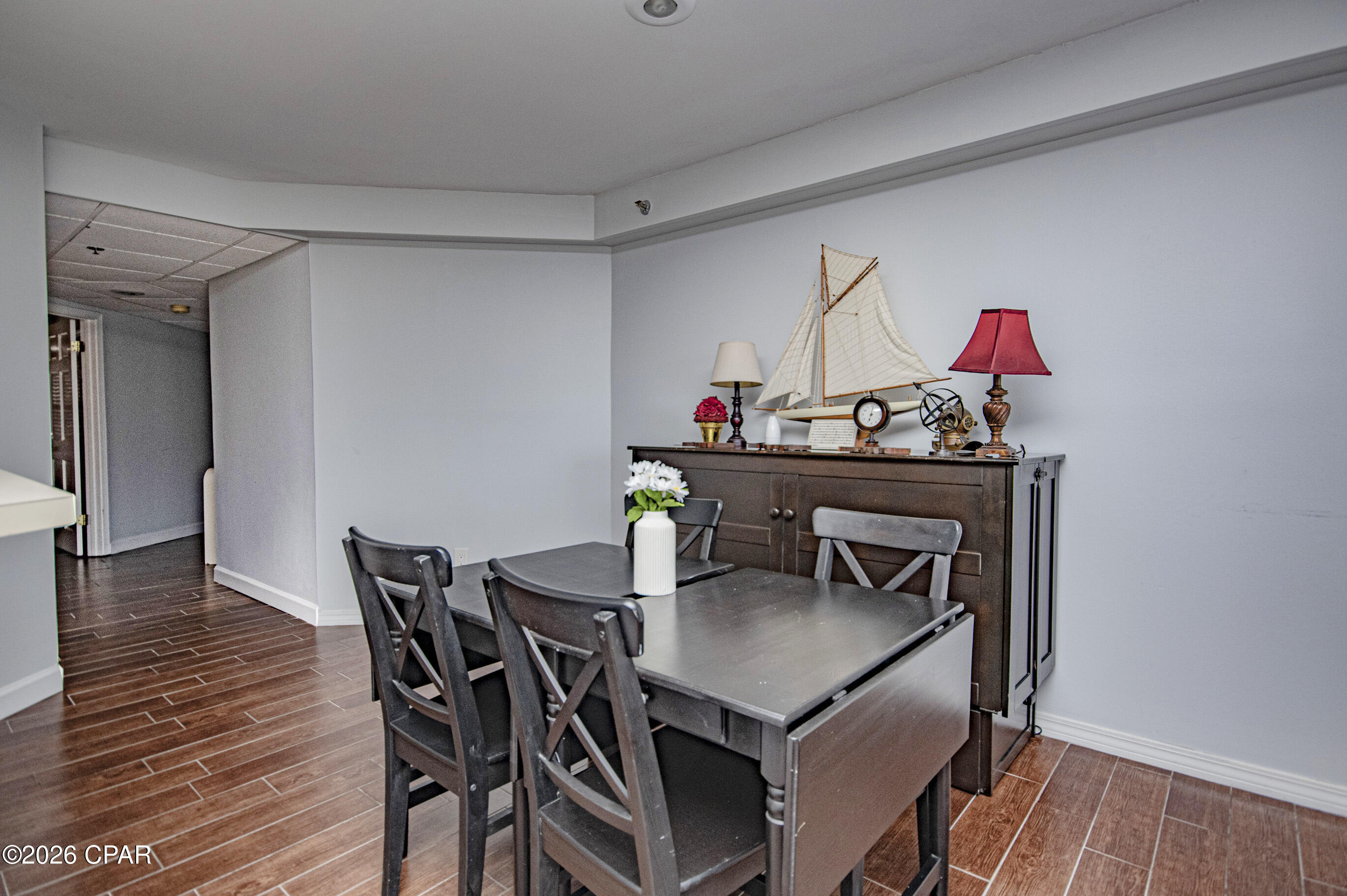 Image 16 For 8730 Thomas Drive 1207b