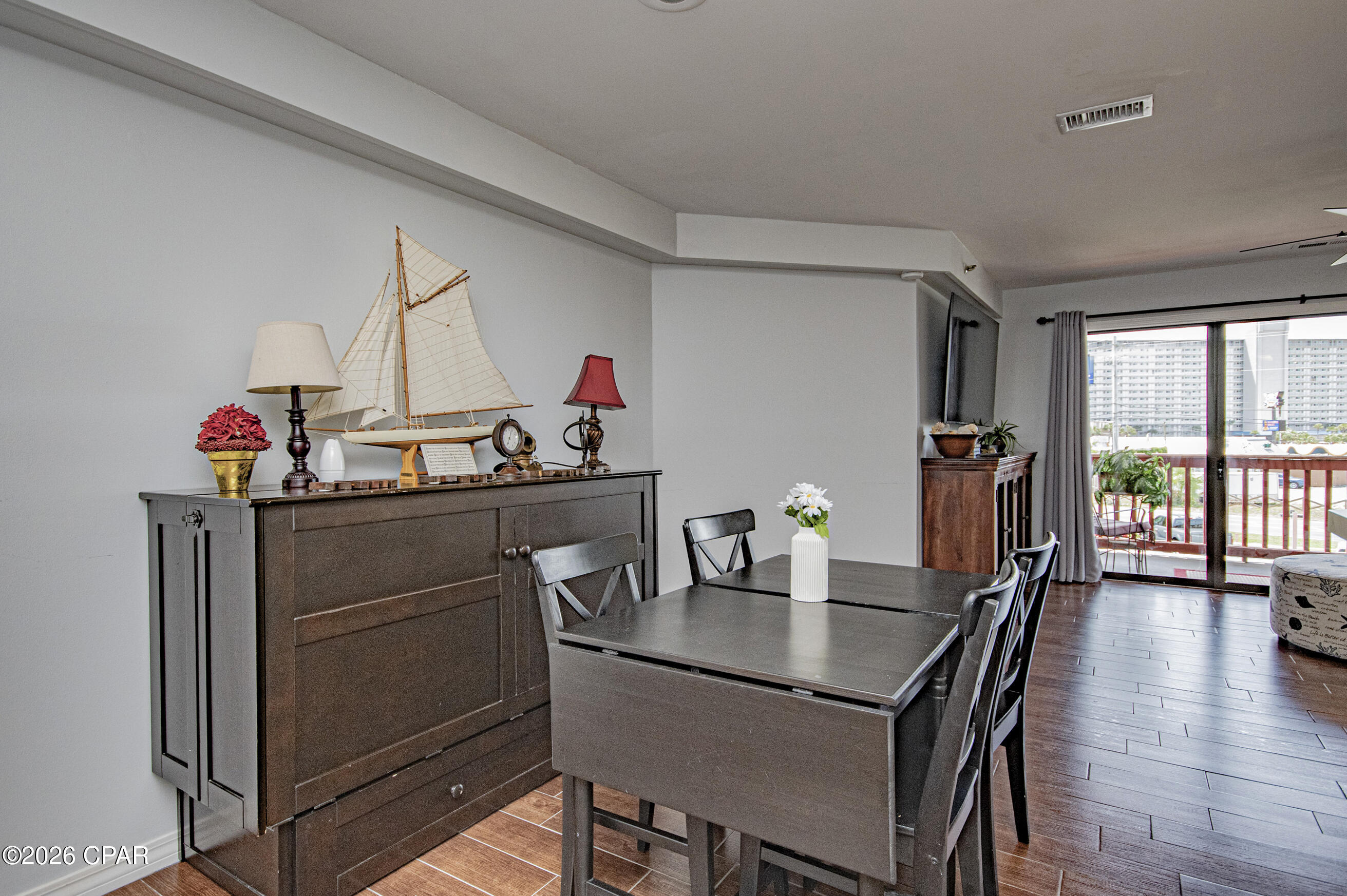 Image 18 For 8730 Thomas Drive 1207b