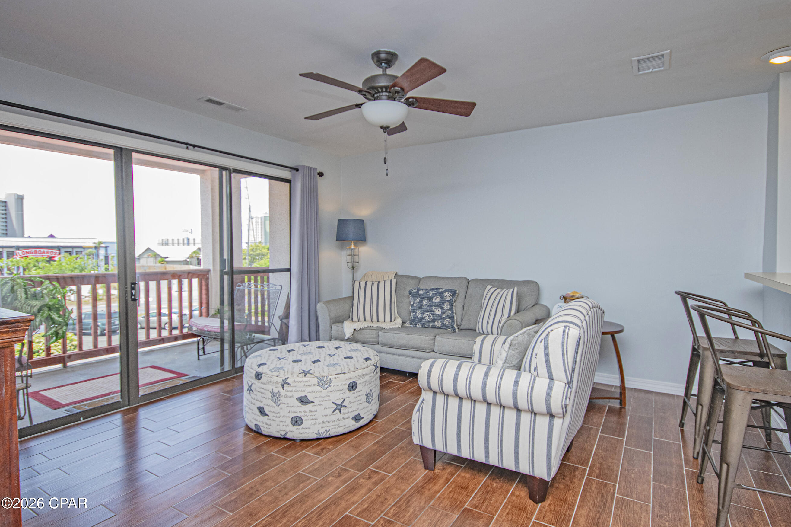 Image 24 For 8730 Thomas Drive 1207b