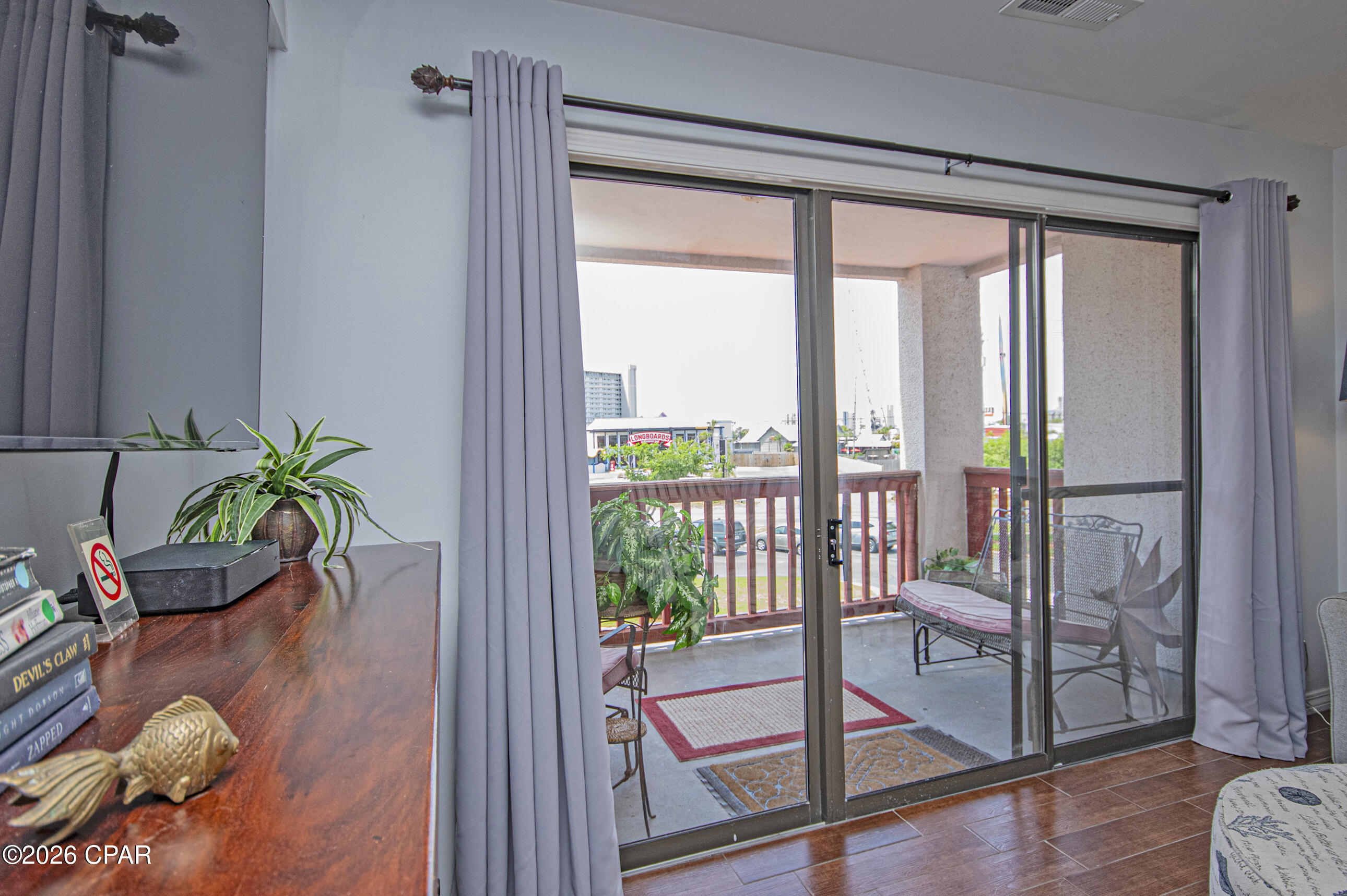 Image 31 For 8730 Thomas Drive 1207b