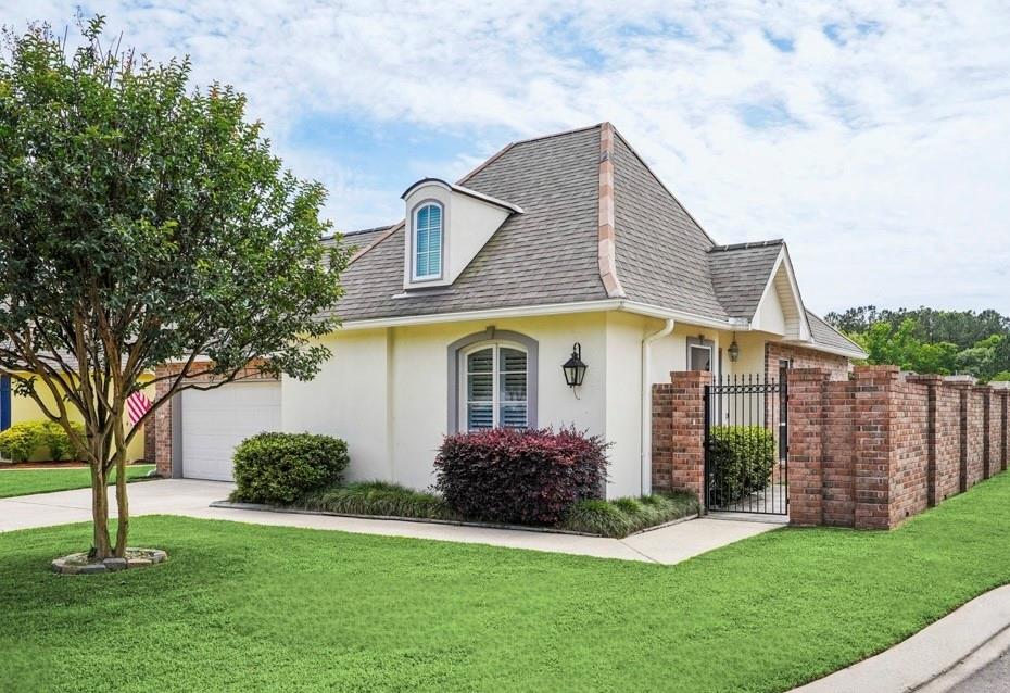 Homes for sale in Covington, LA | 116 Mount Carmel Ct, Covington, LA 70435 | MLS# 2553888