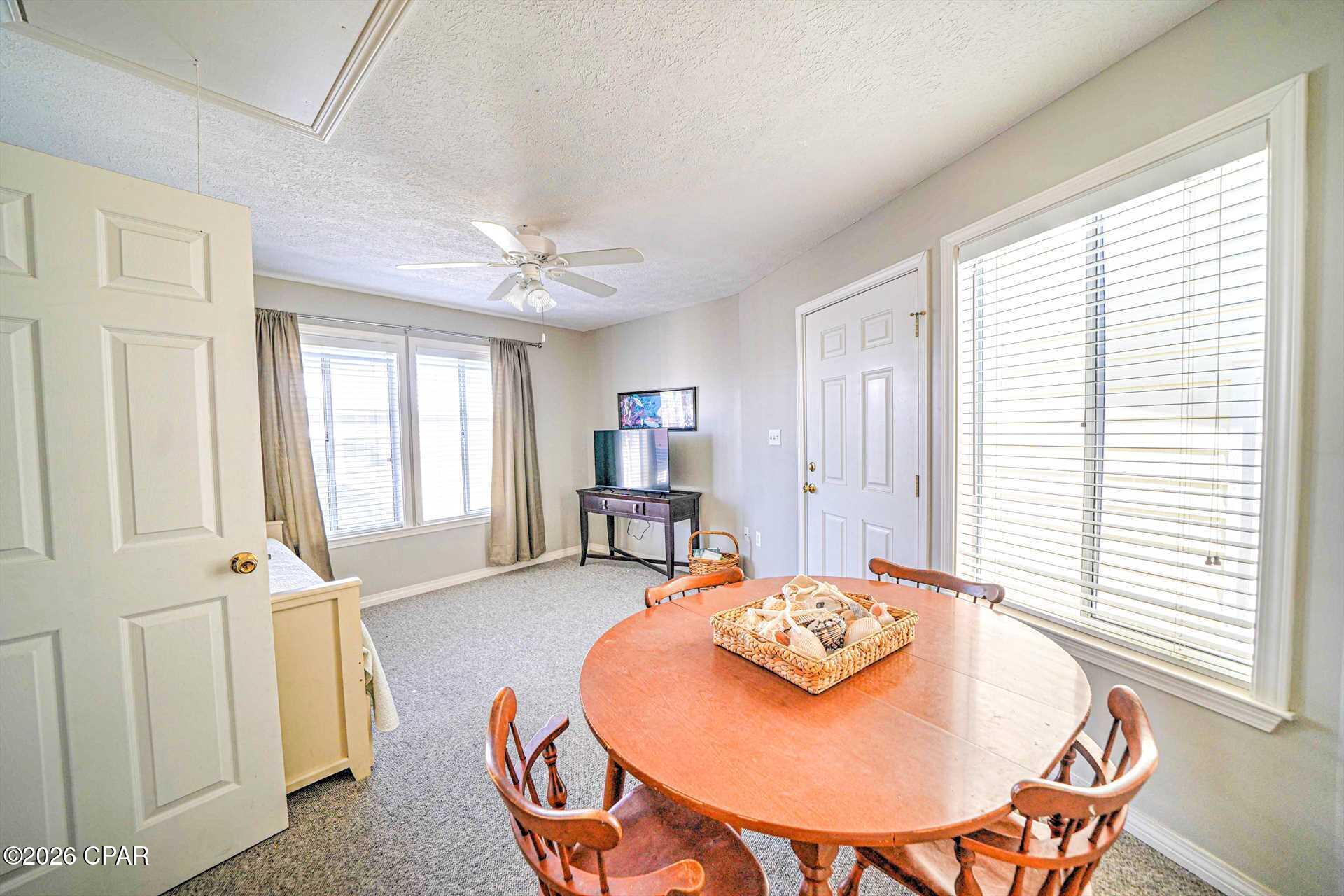 Image 32 For 359 Amberjack Drive