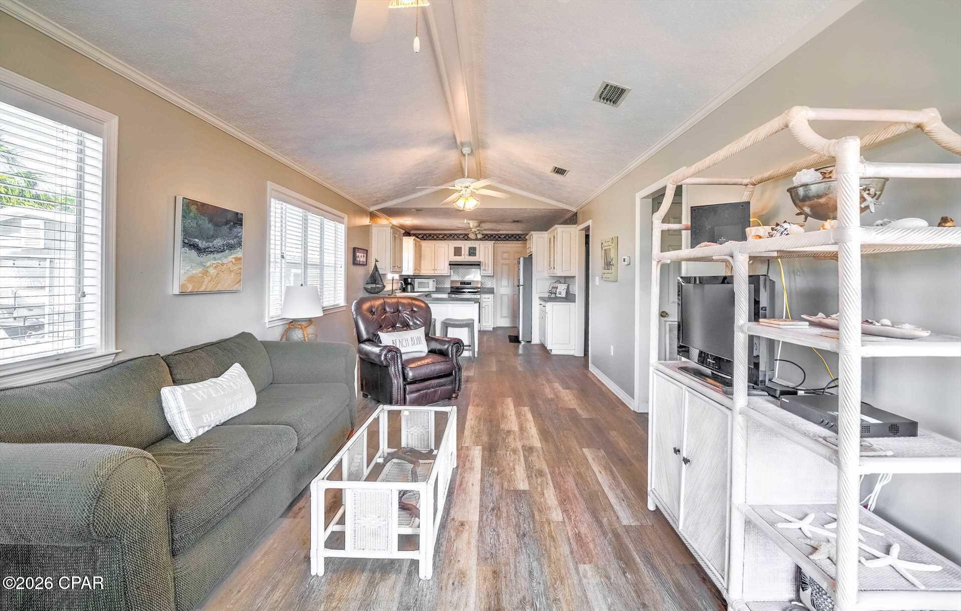 Image 4 For 359 Amberjack Drive