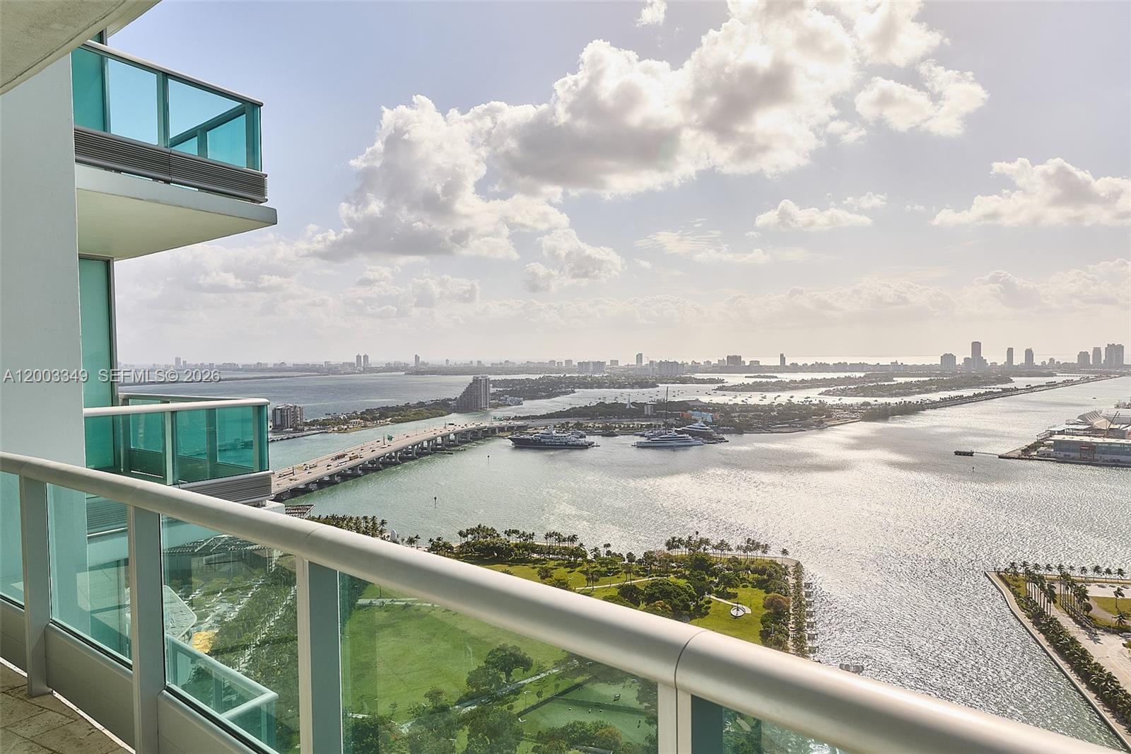 900 Biscayne Bay Condo