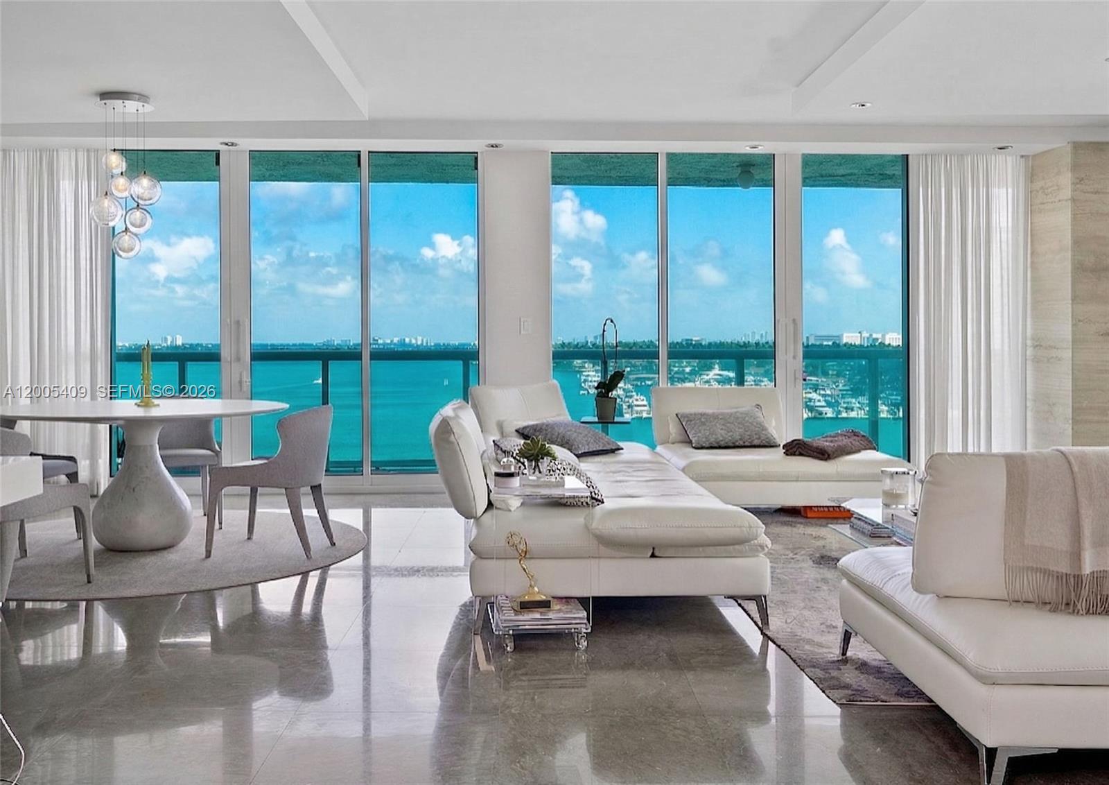 10 Venetian Way Unit 804, Miami Beach, Florida 33139