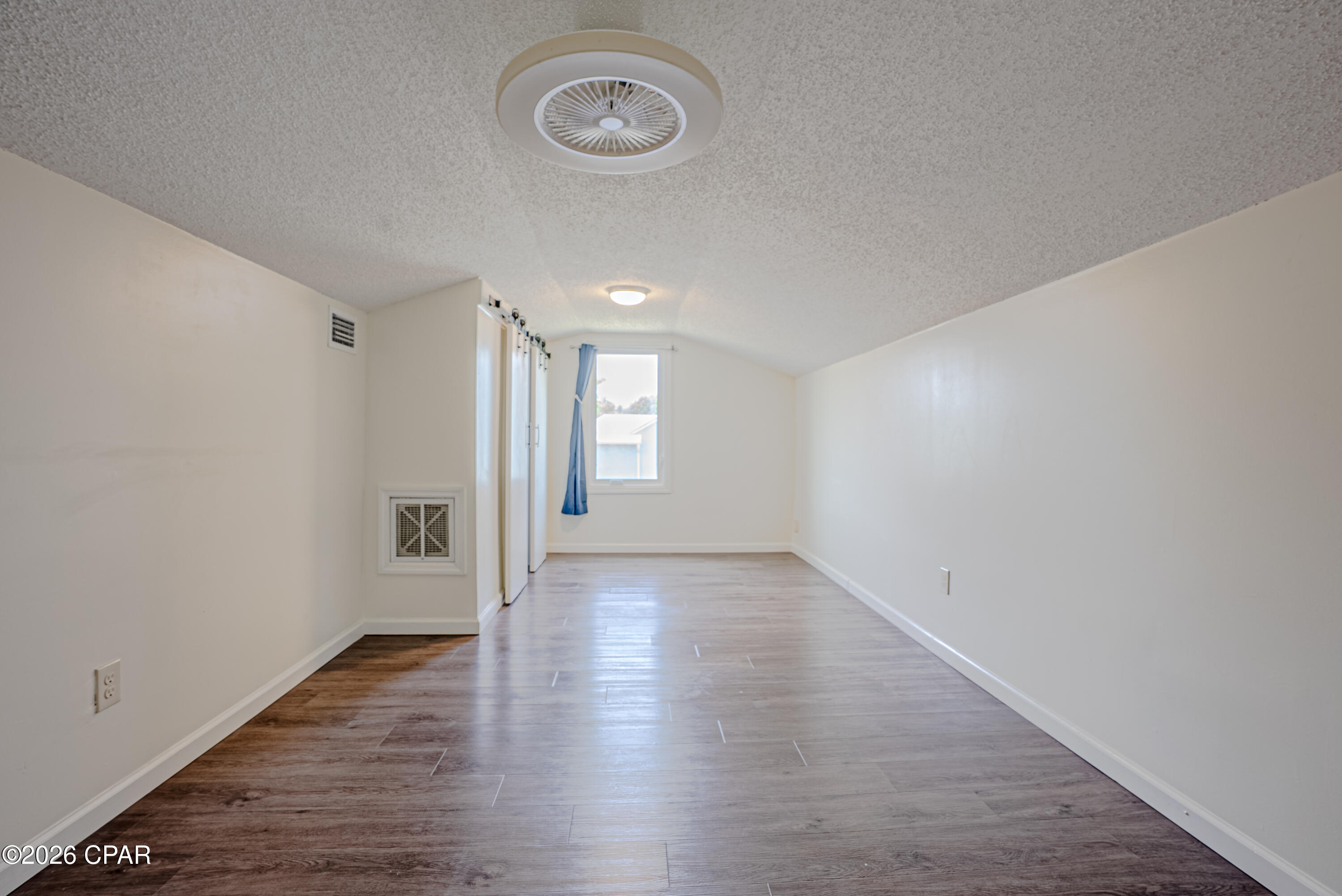 Image 45 For 1918 Country Club Drive