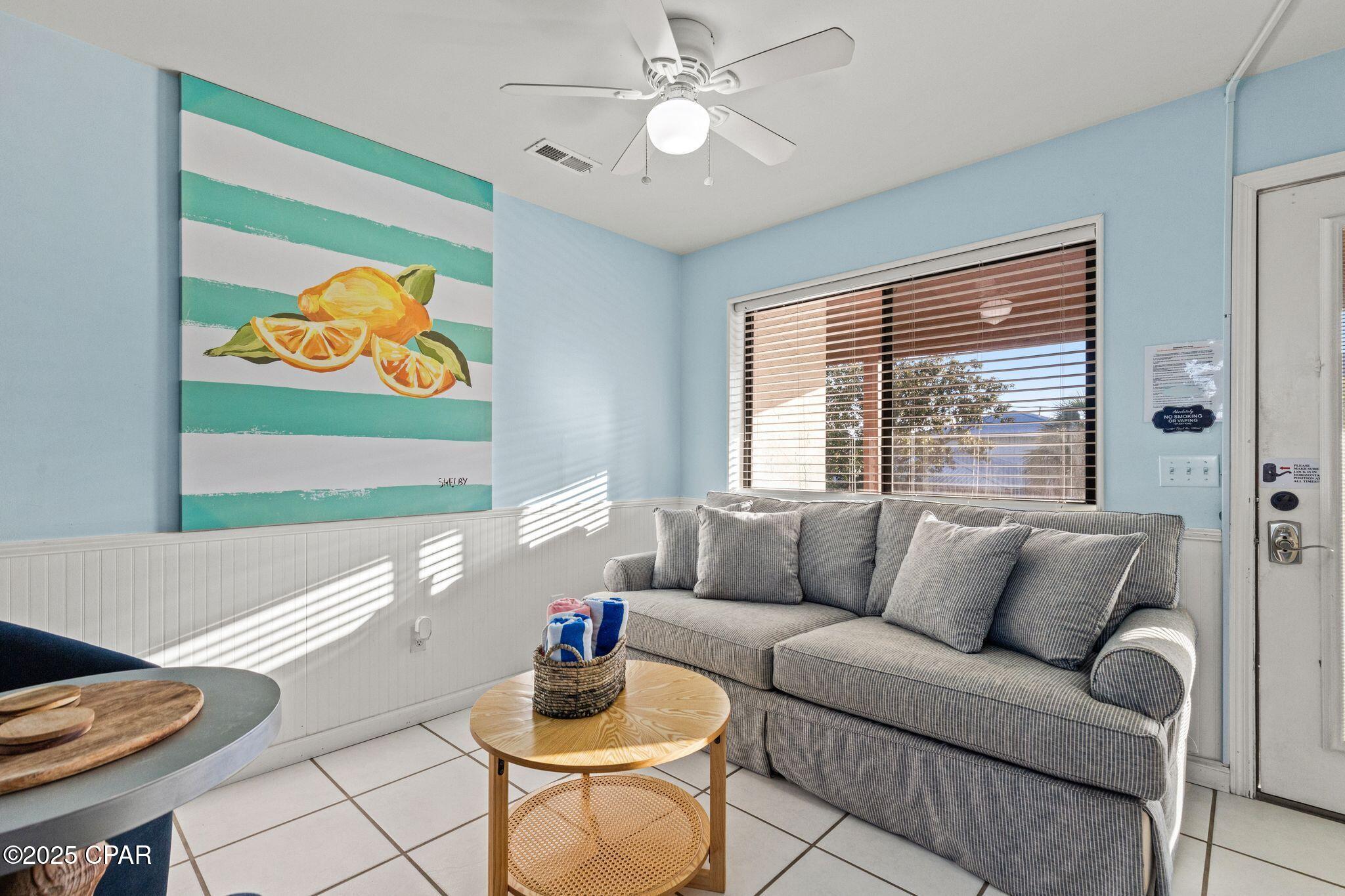 Listing photo id 10 for 4114 Holiday Drive 15