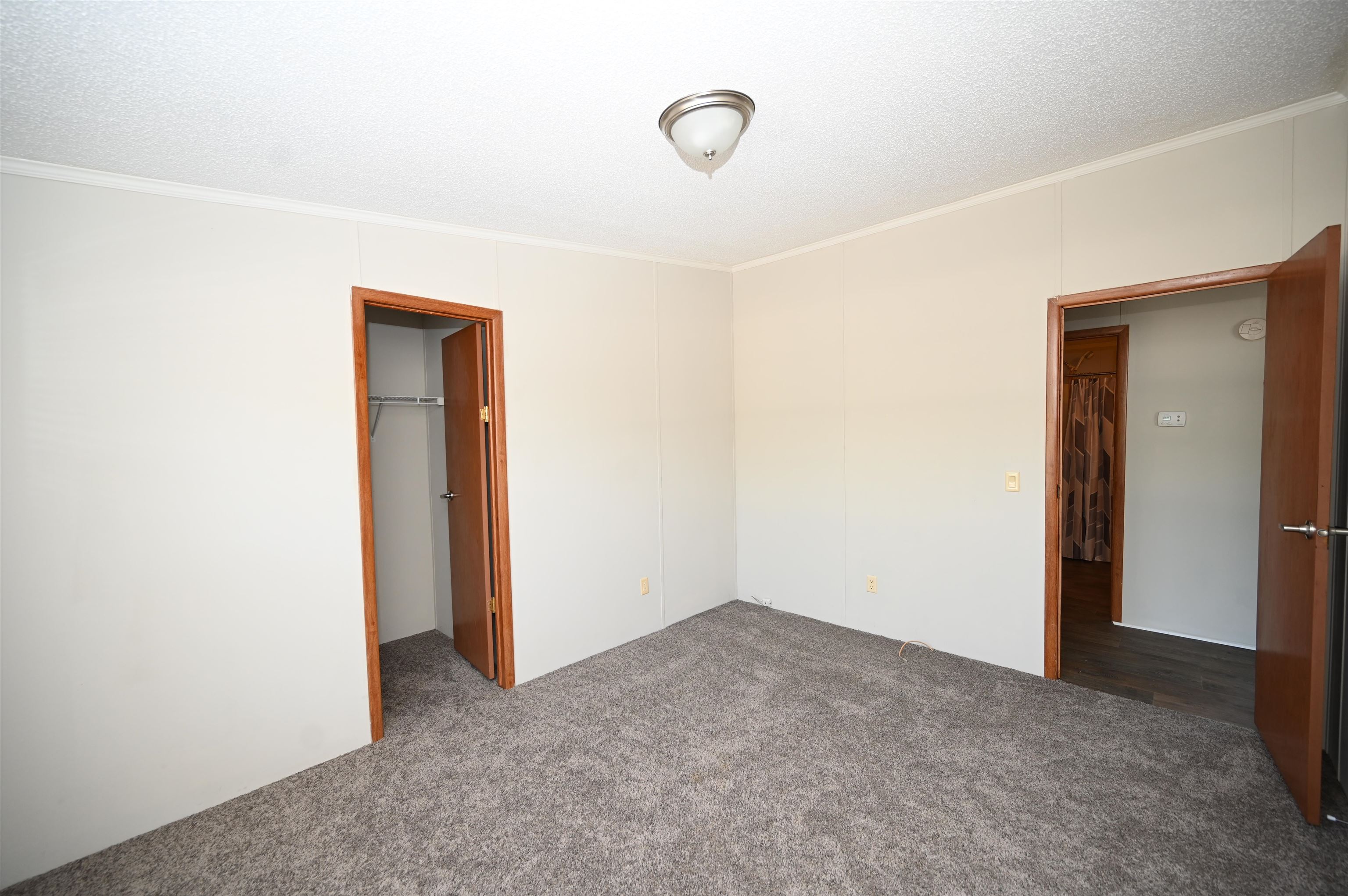 2610370 | Photo 23