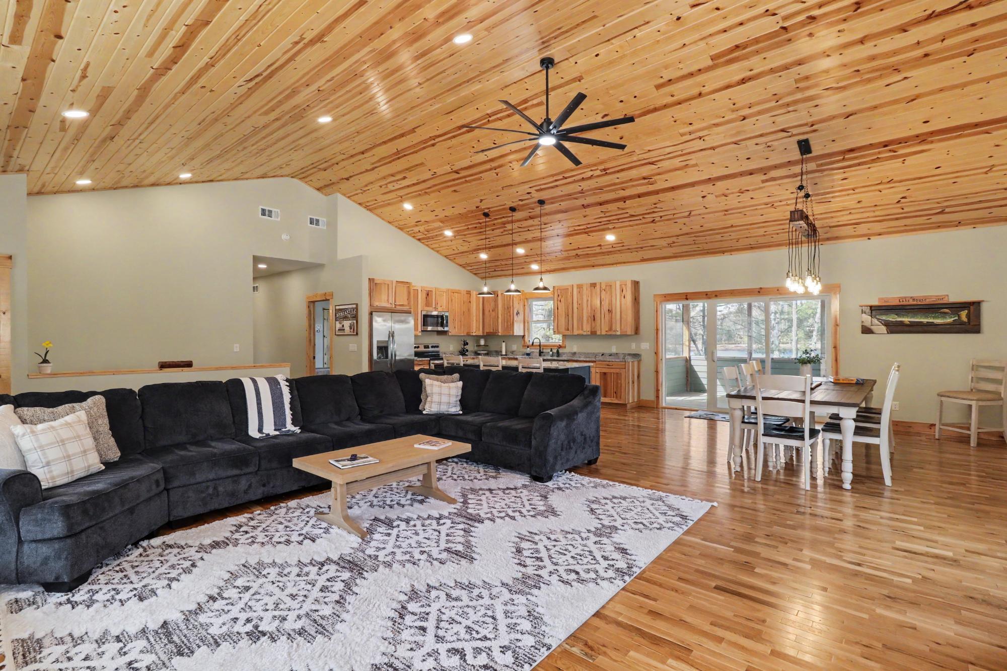 Undocumented Lake Property 5893 Brook Tr Photo 10