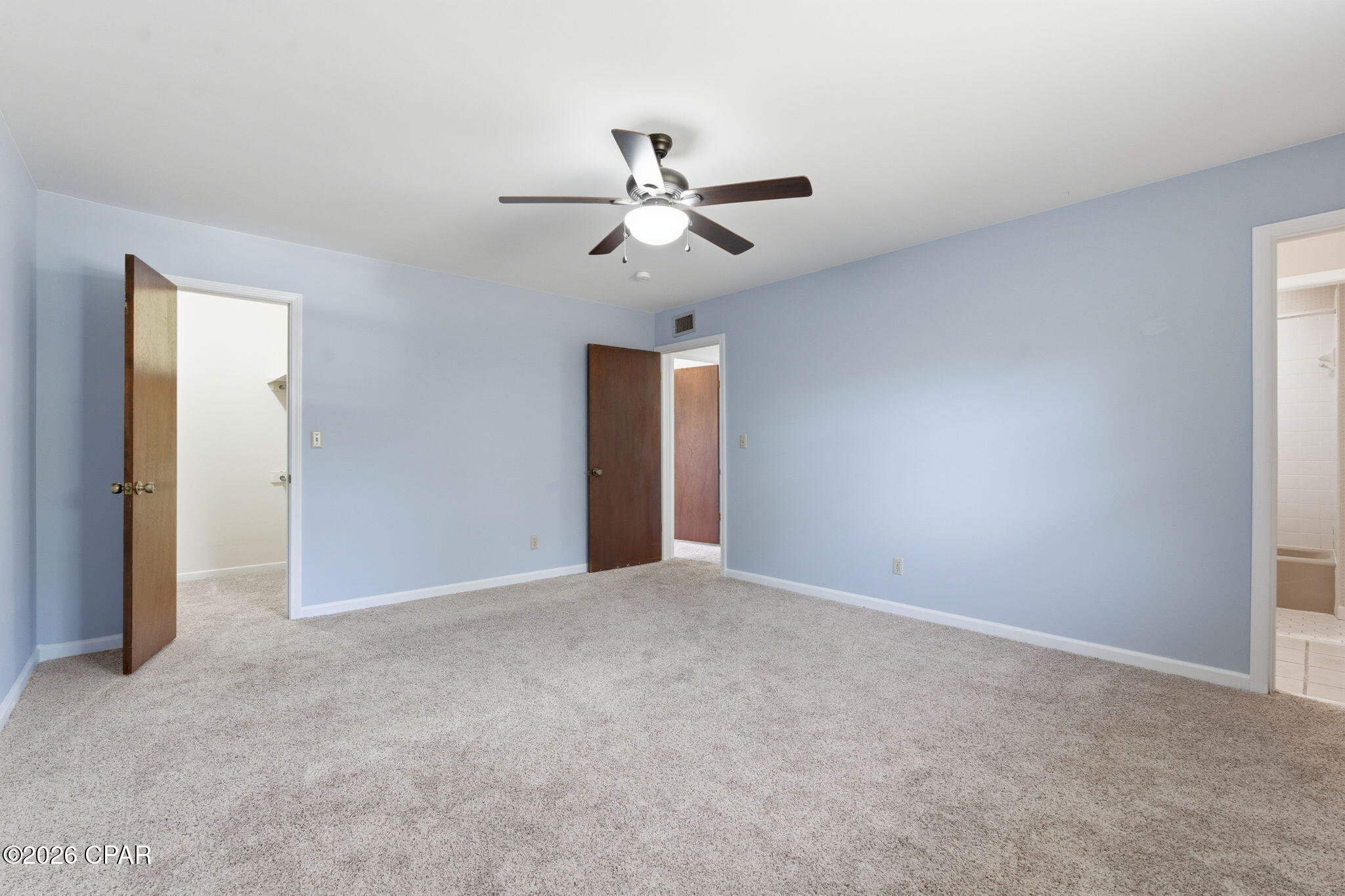 Image 20 For 320 Alexander Drive