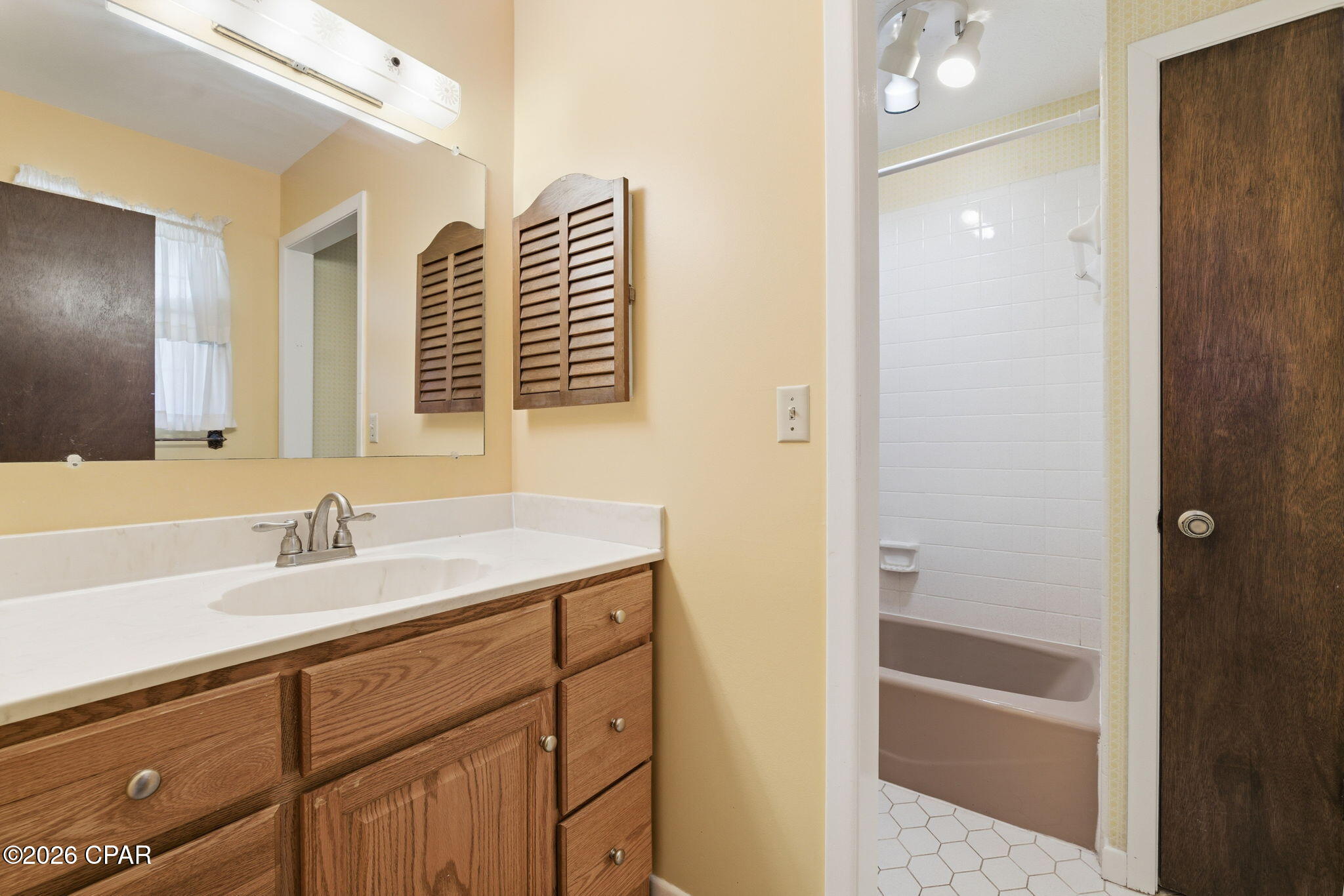 Image 21 For 320 Alexander Drive