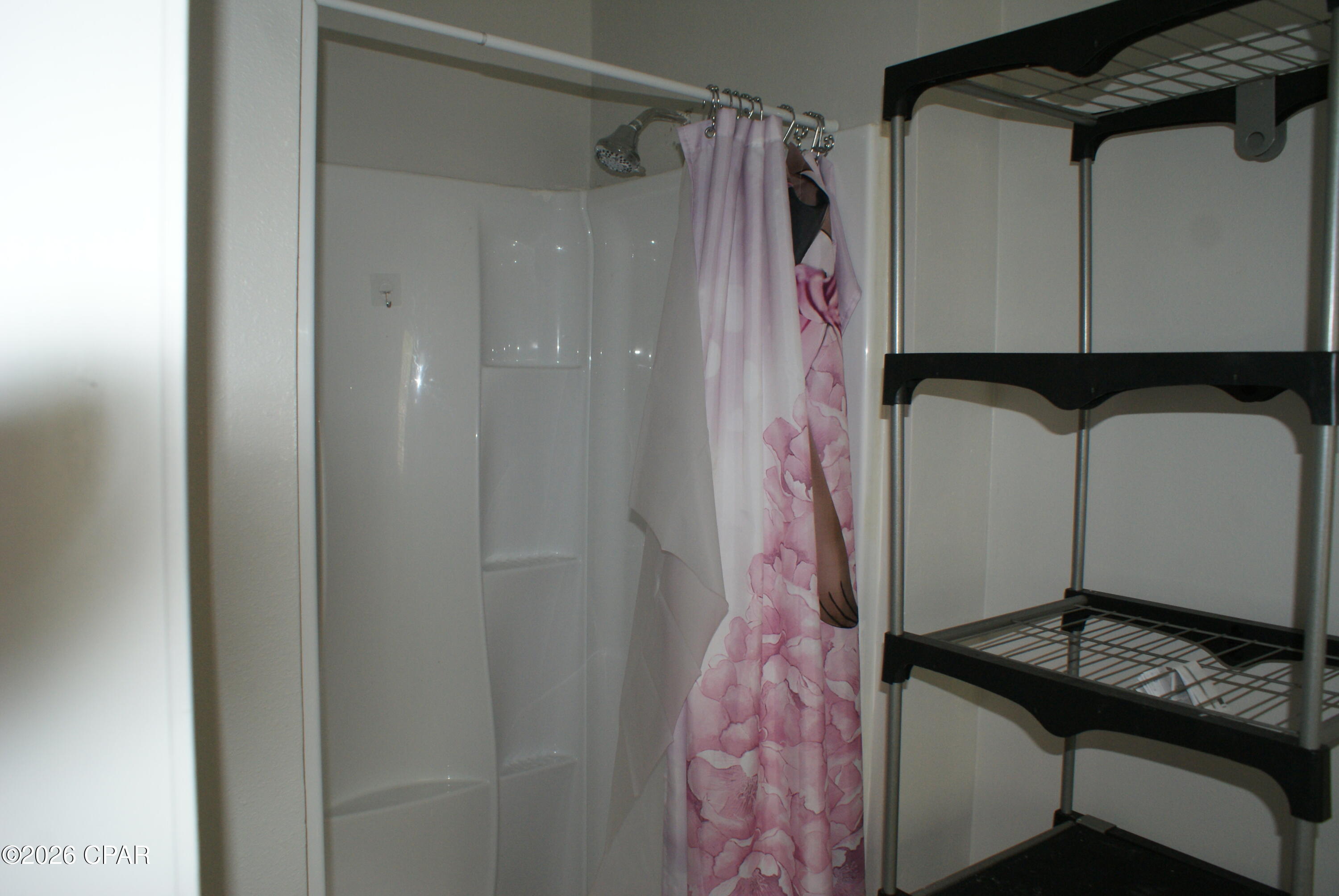 Listing photo id 12 for 6960 Bonnie Hill Road