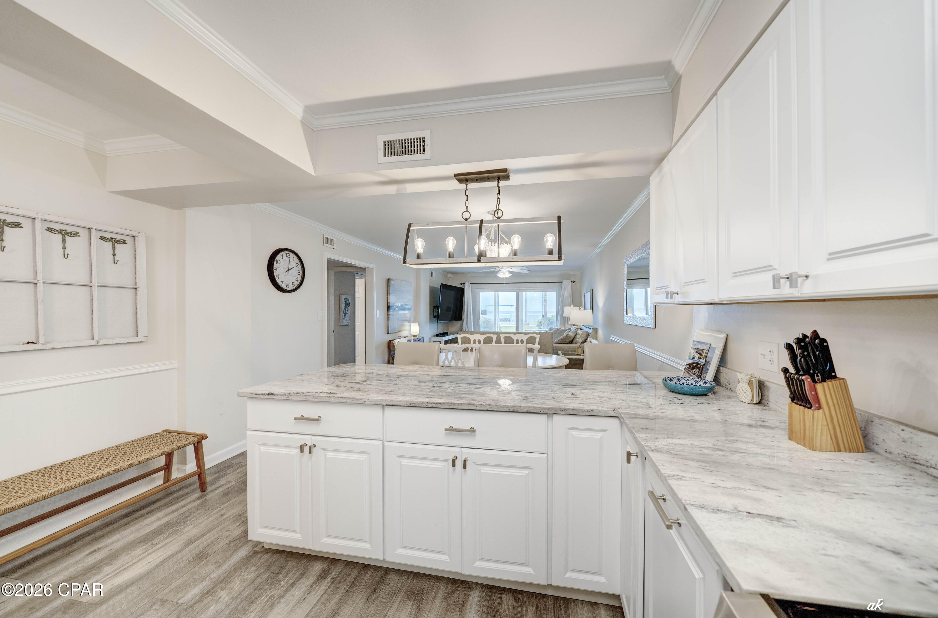 Image 11 For 5801 Thomas Drive 121