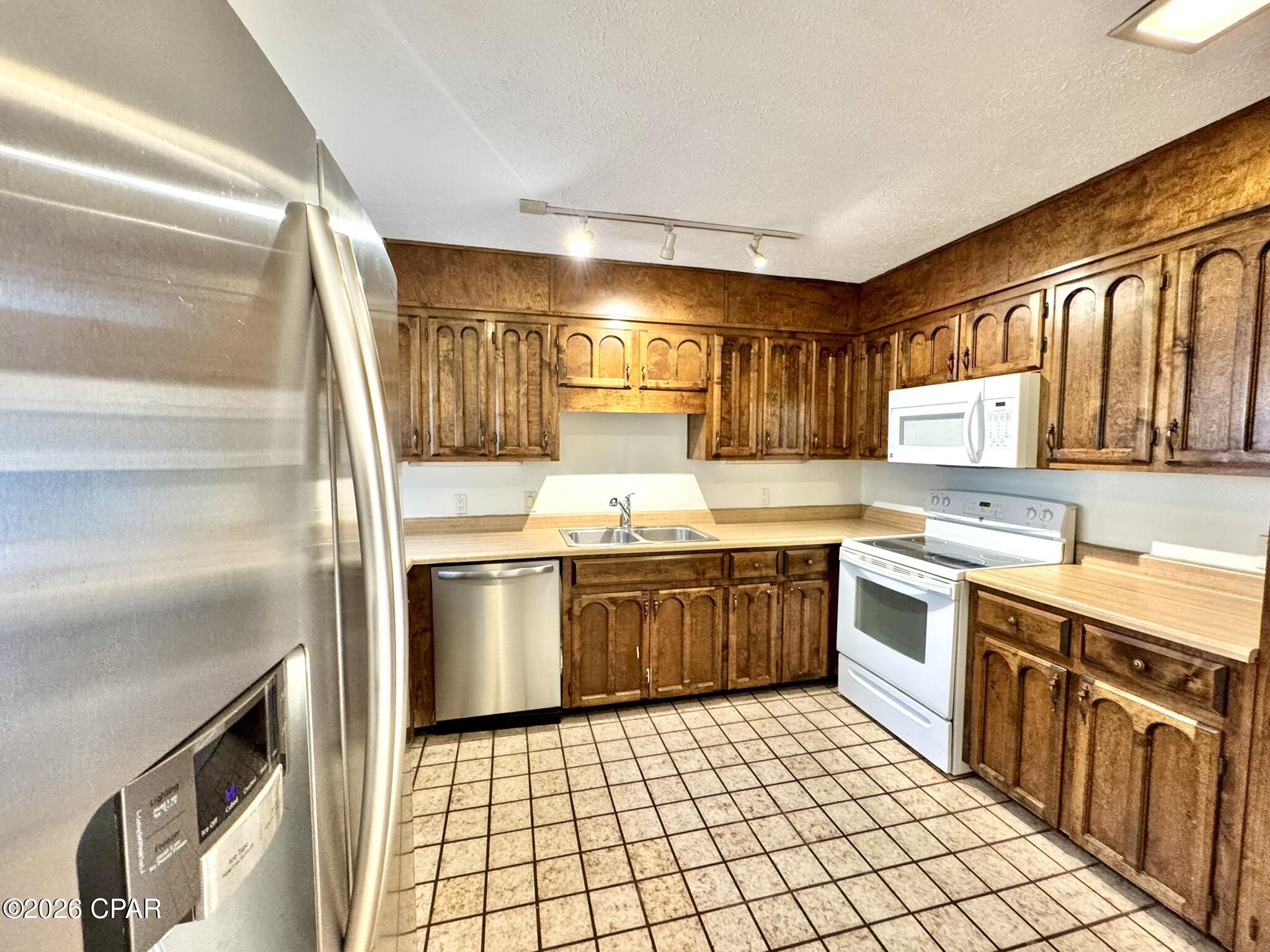 Image 7 For 300 Cherry Street 4