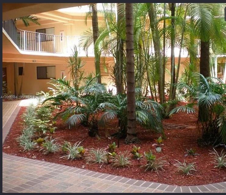 Horizons West Condo #7