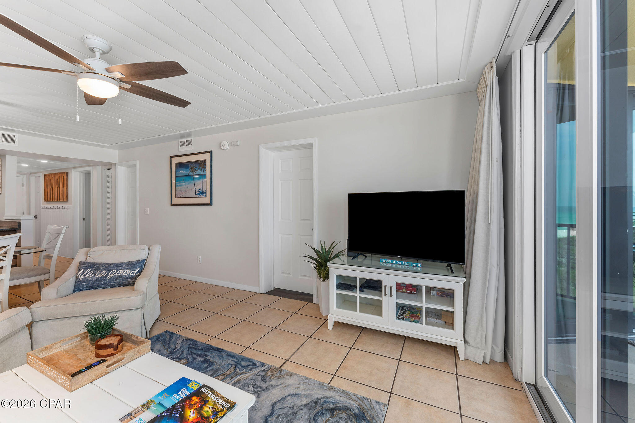 Image 4 For 9812 Beach Boulevard D