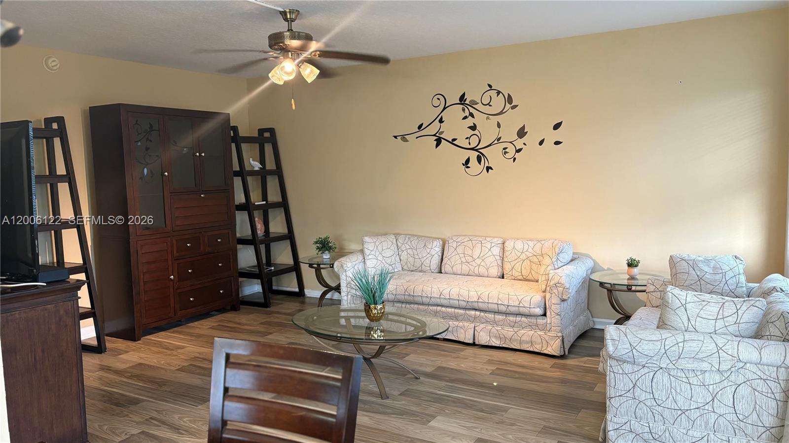 Harwood D Condo