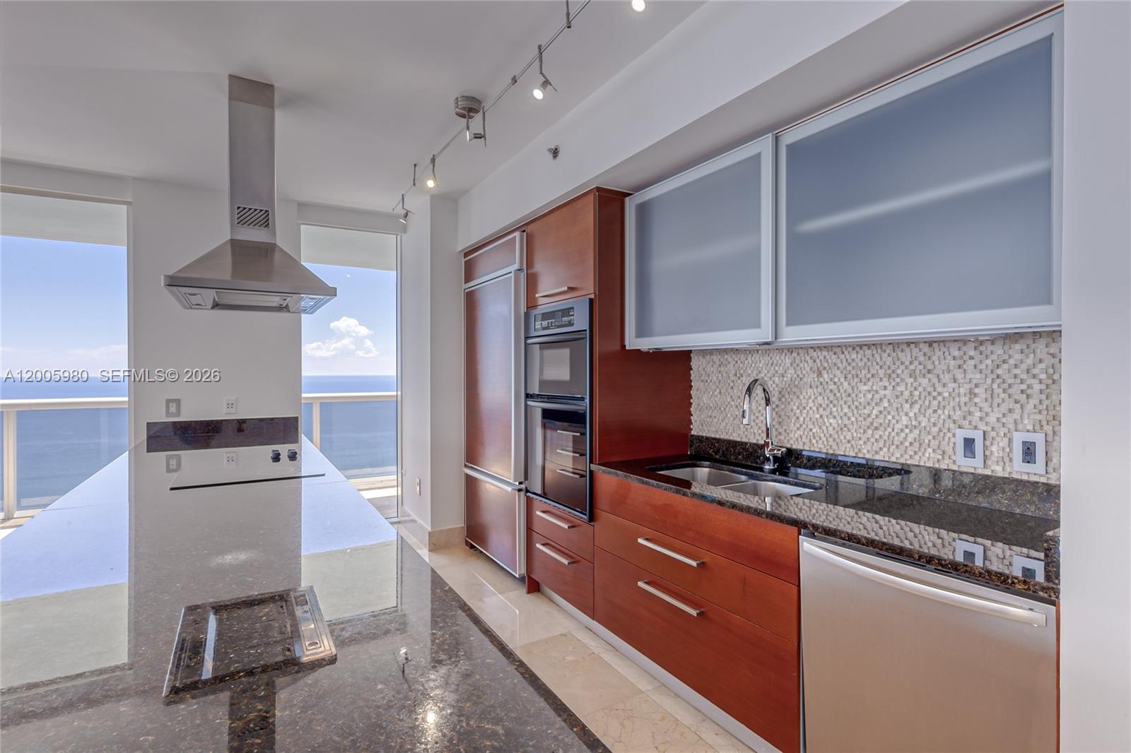 Property photo # 9