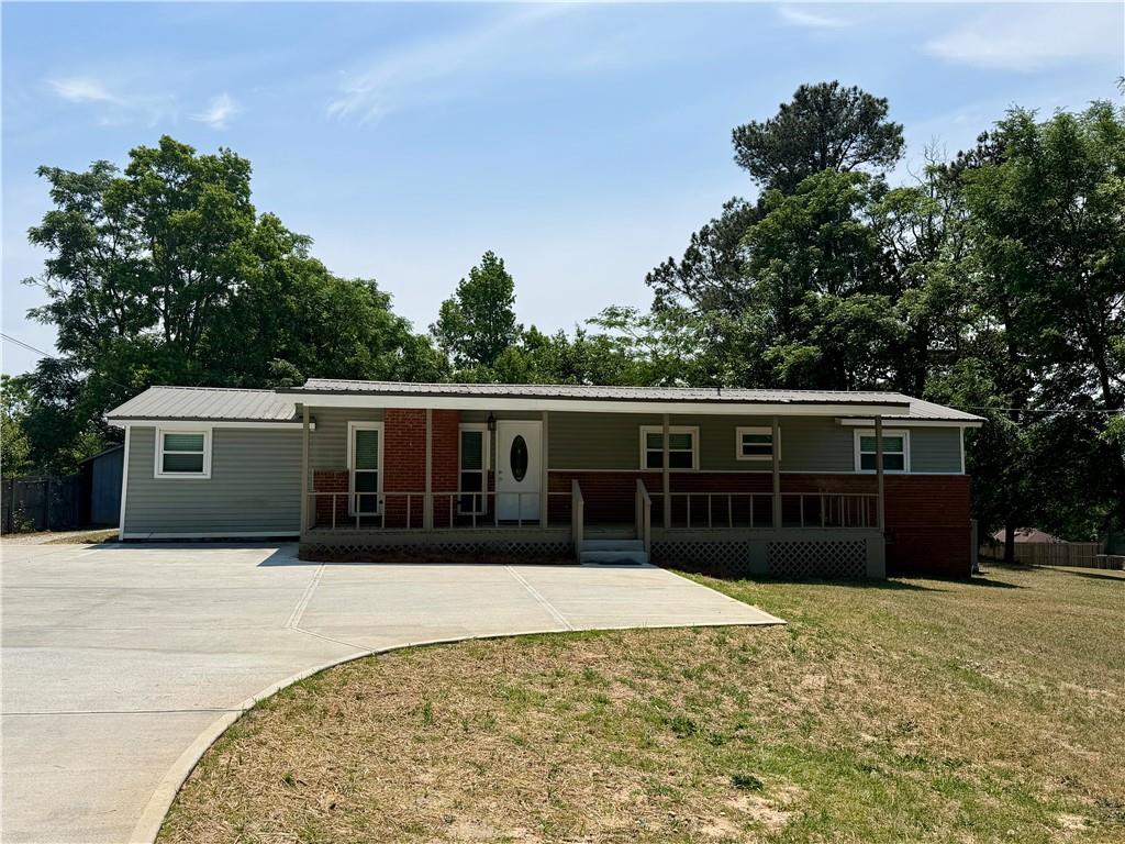 Listing Photo E103648