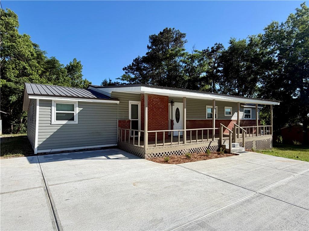 Listing Photo E103648