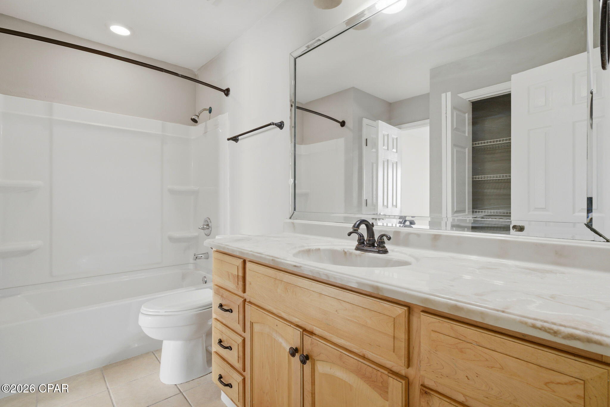 Image 18 For 1325 Green Acres Boulevard