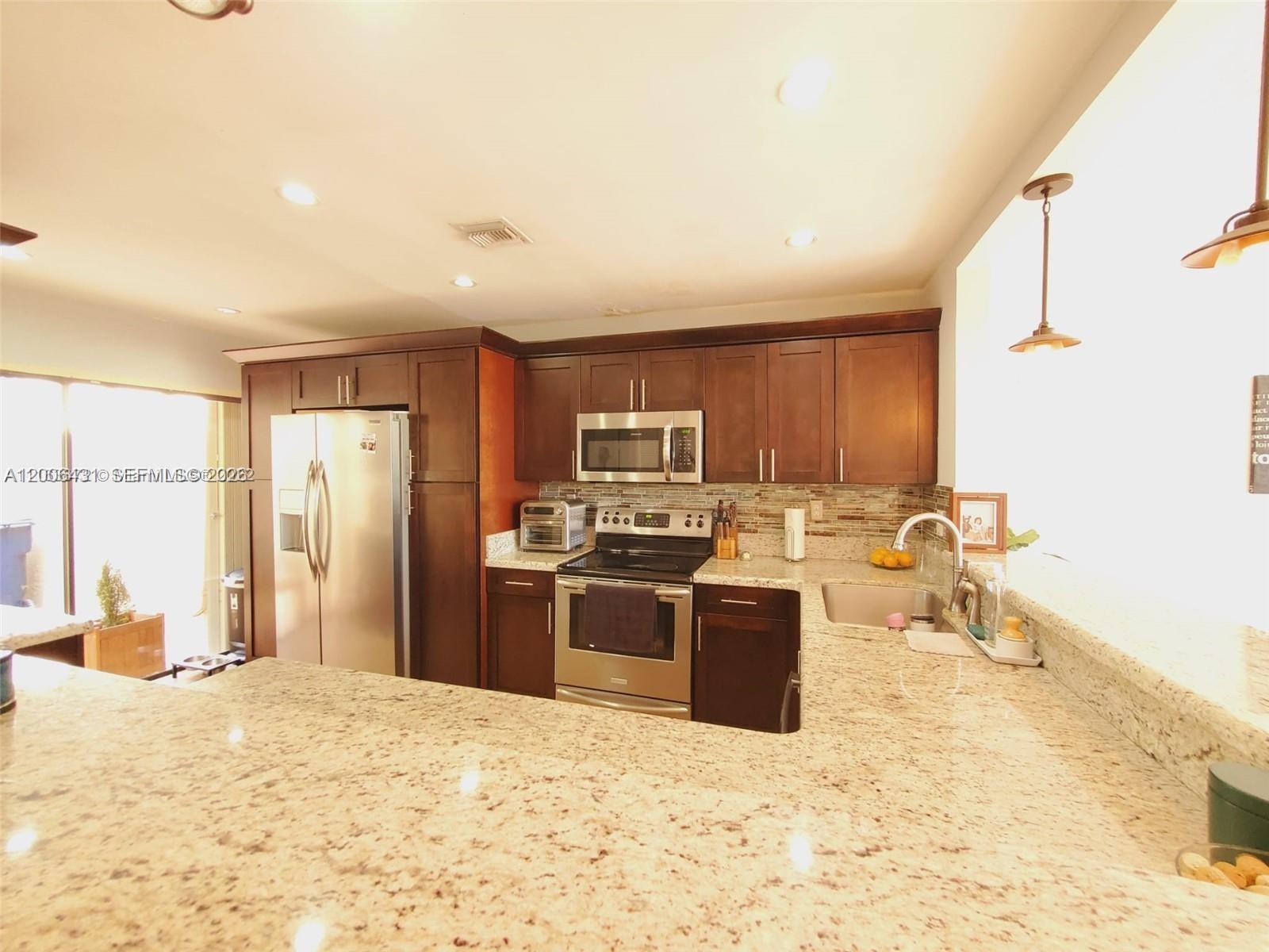 Property photo # 9