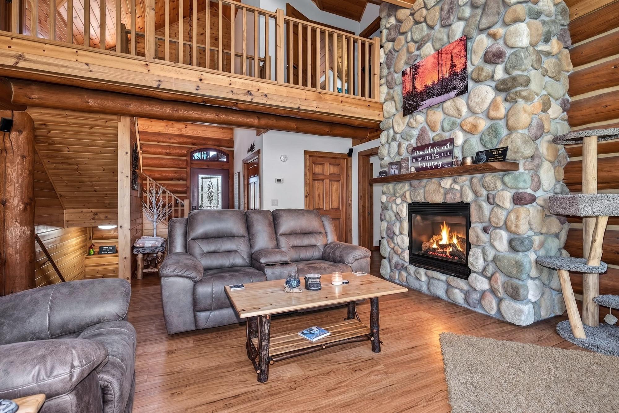 Little Bass Lake Property 1289 Gerri Ct Photo 7