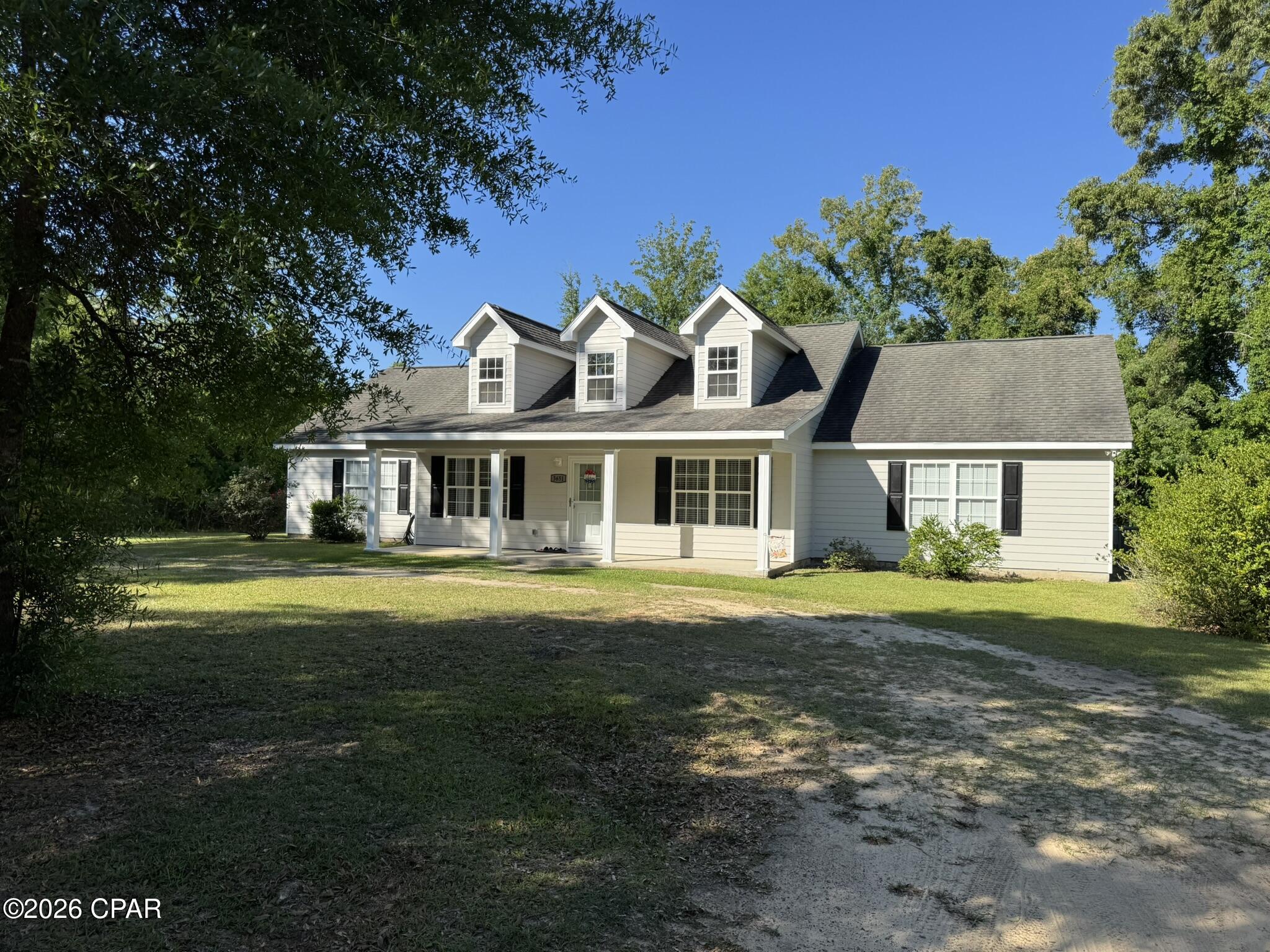 Listing photo id 5 for 3651 River Road
