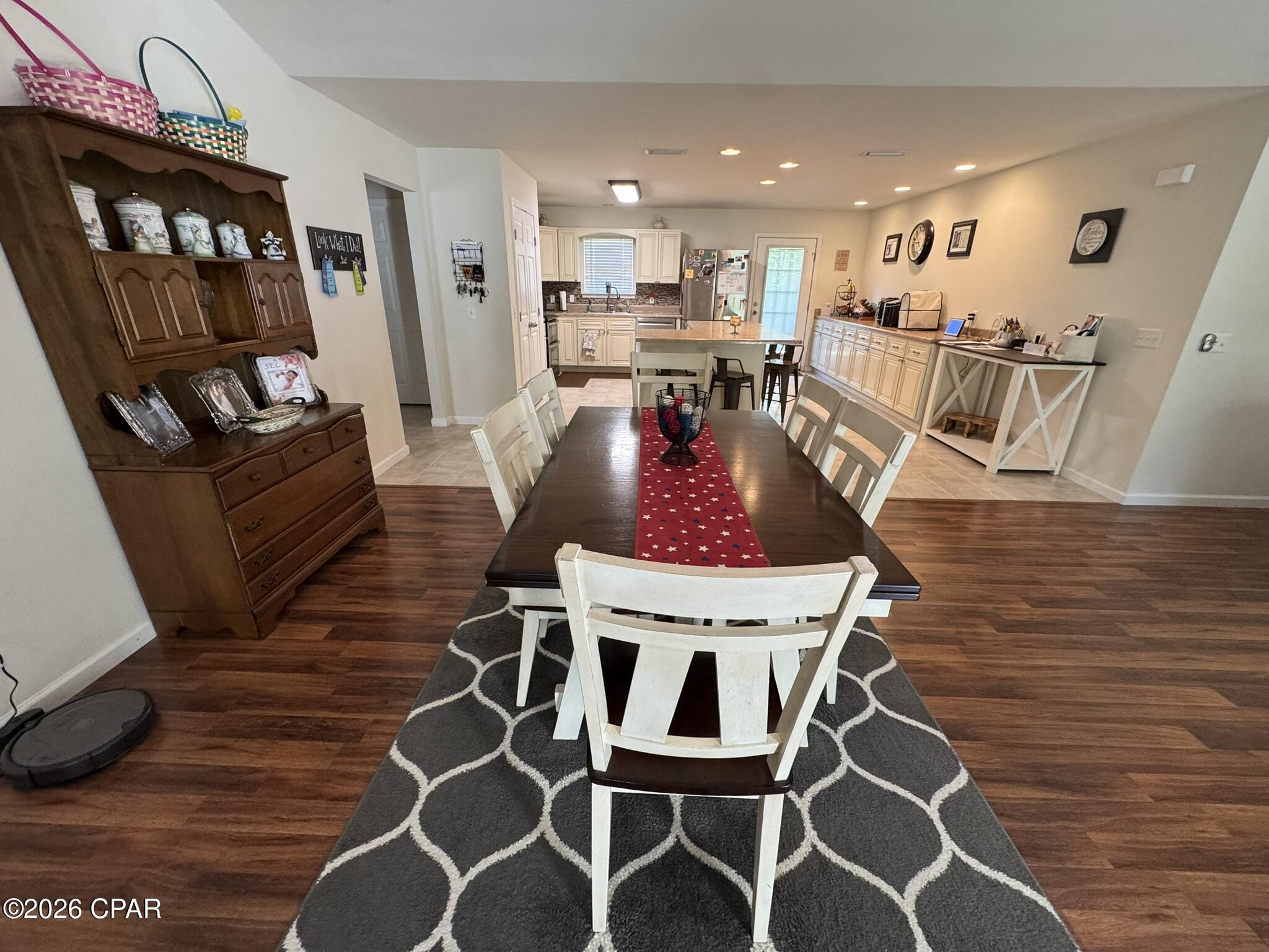 Image 9 For 3651 River Road