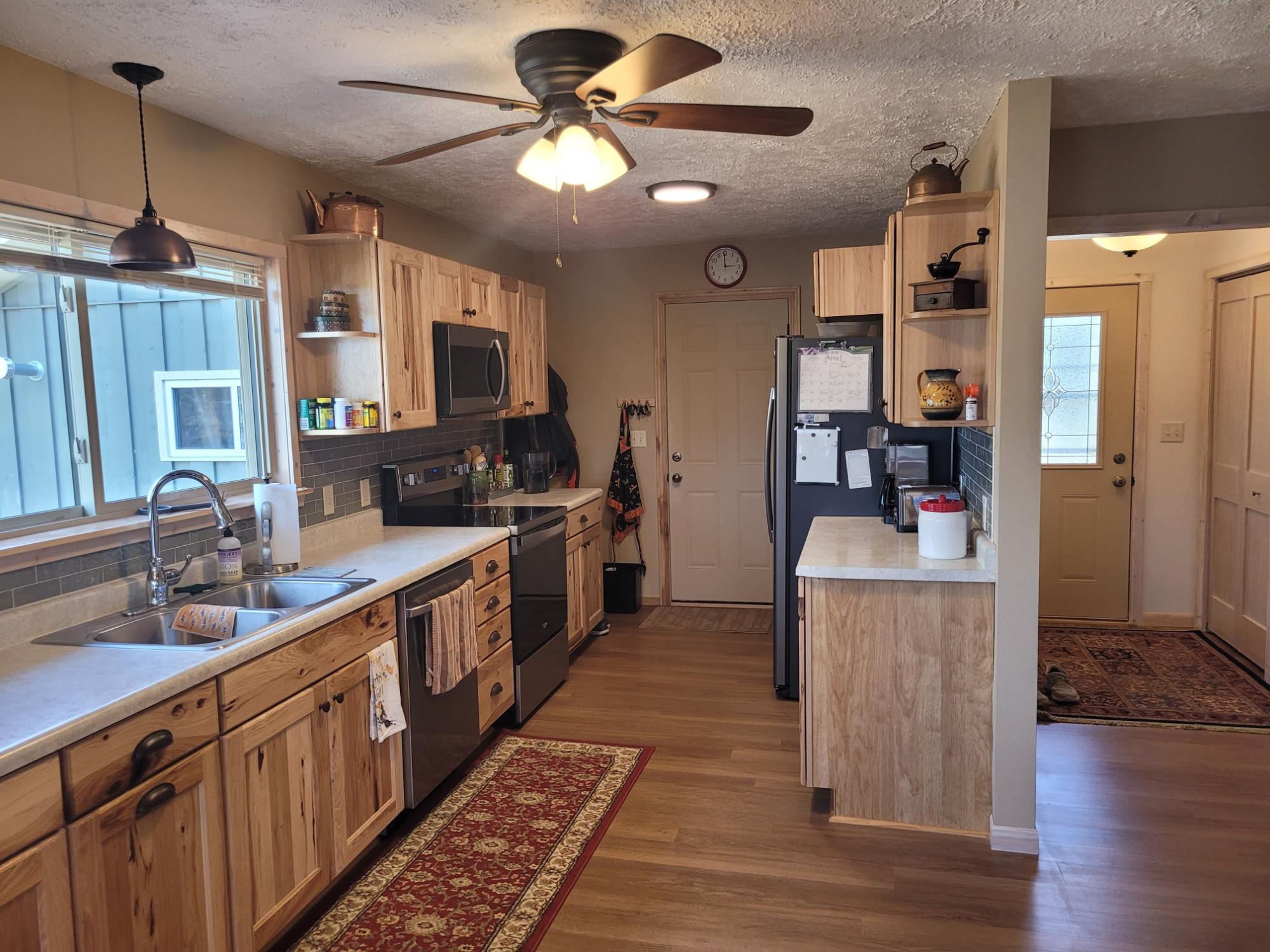 Lake of the Hills Property 4610 Tanglewood Dr Photo 7