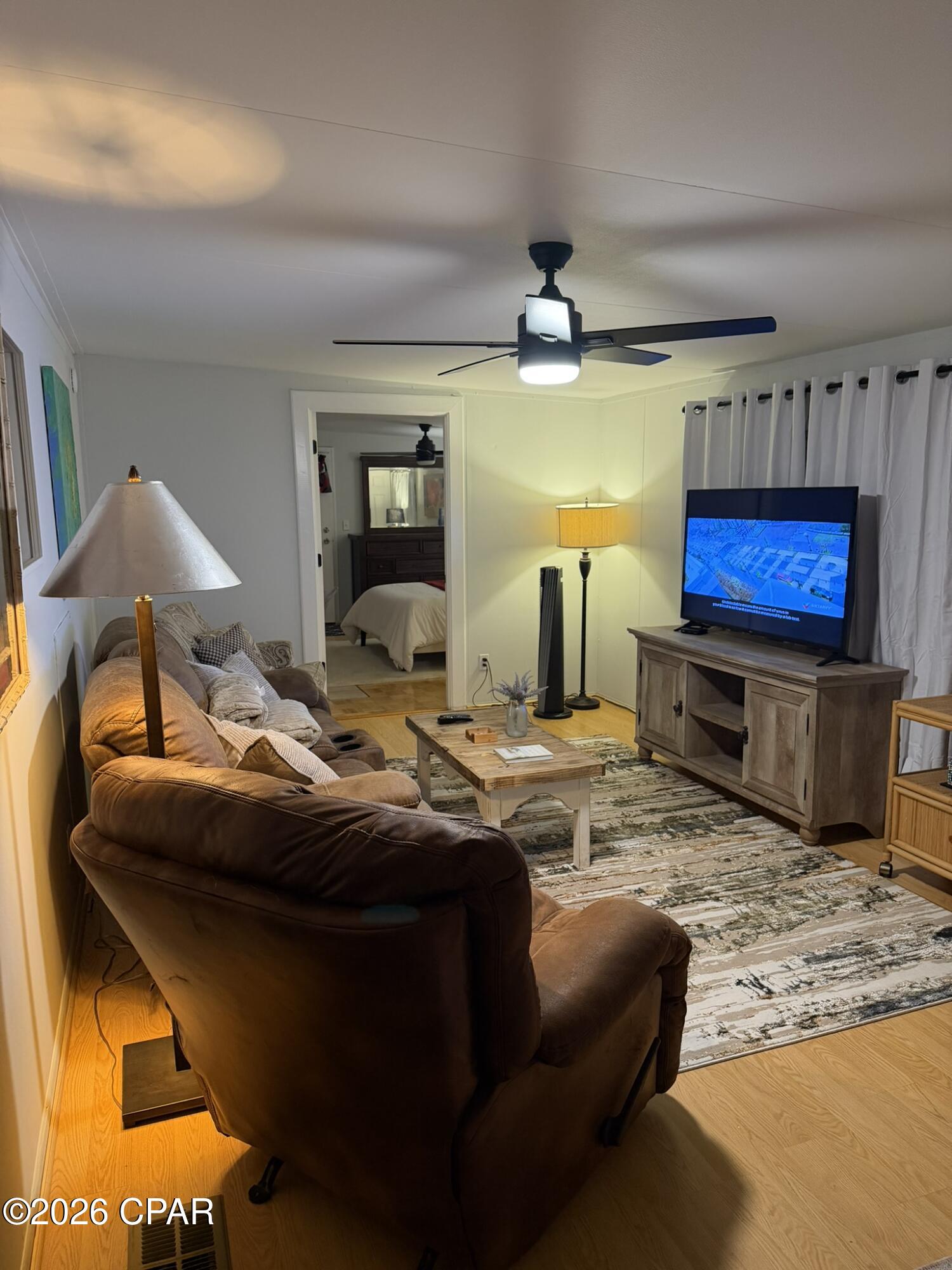 Image 2 For 1219 Navy Boulevard 93