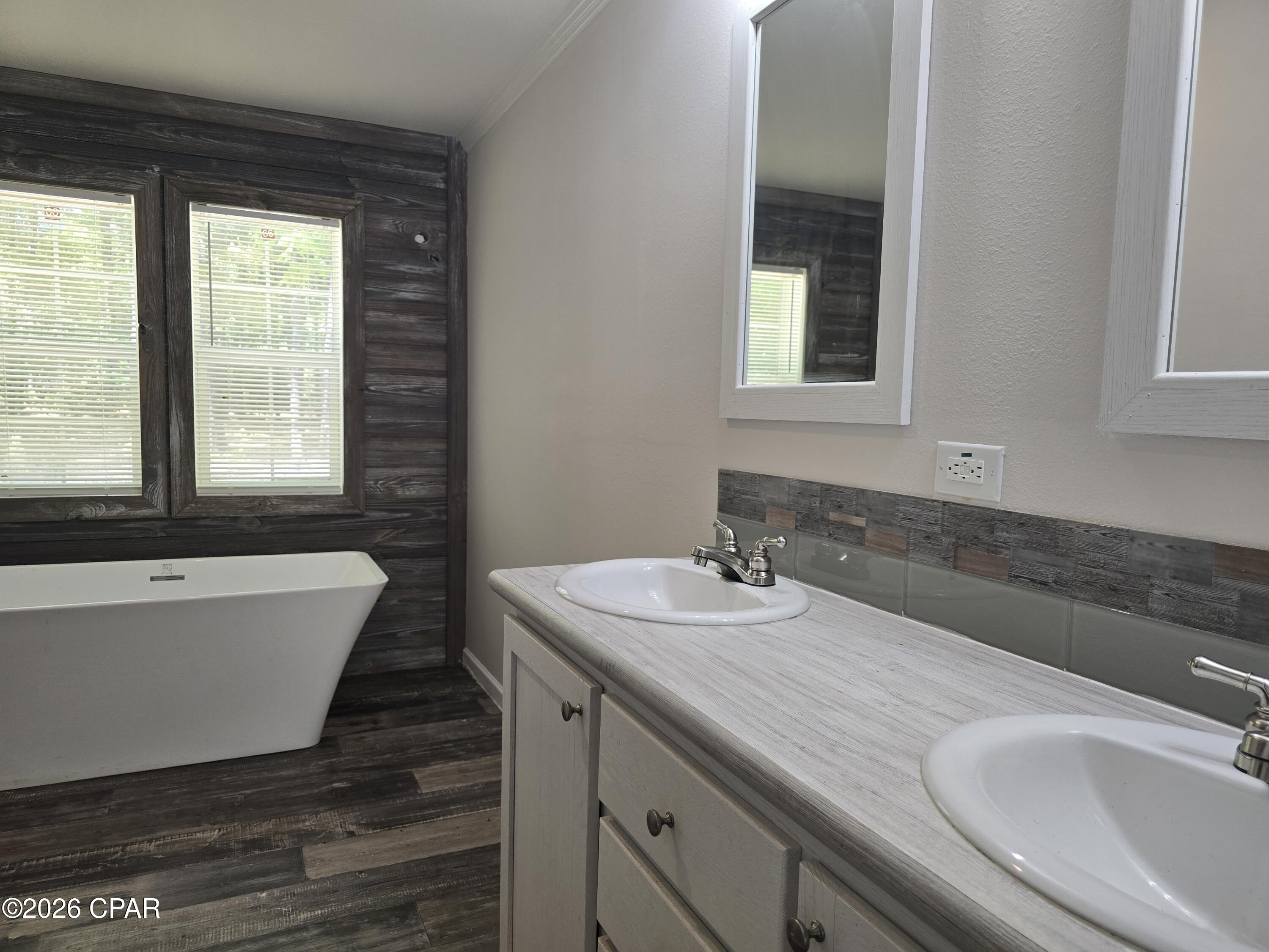 Image 25 For 319 Clyde Brown Road