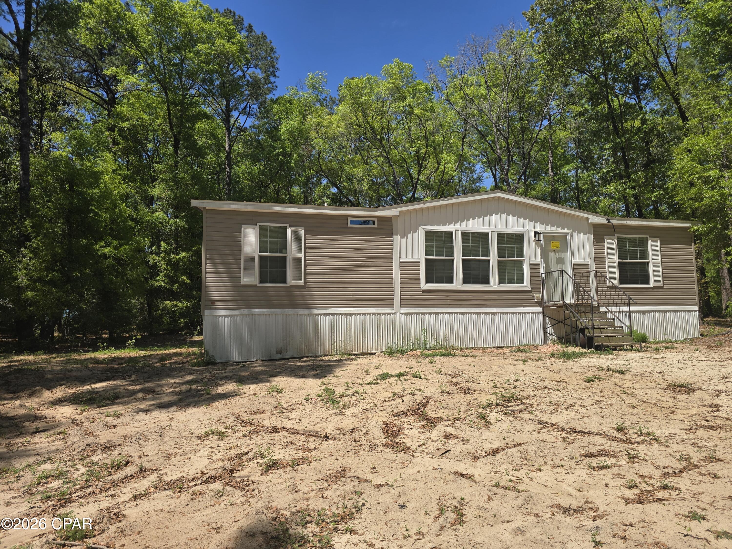 Homes for sale in Ponce De Leon, FL | 319 Clyde Brown Rd, Ponce De Leon, FL 32455 | MLS# 788791