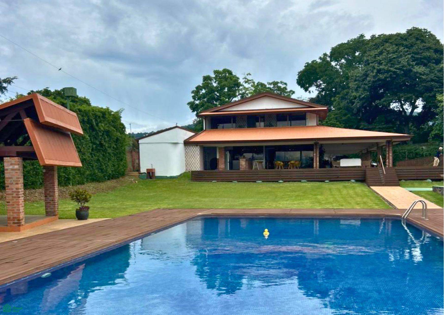 6 bed Single Family Homes For Rent in Atenas, Alajuela - 1