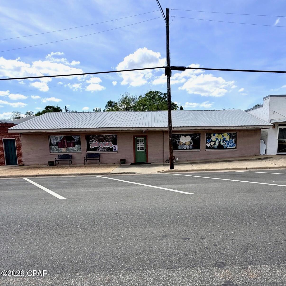 Details for 5397 10th Street, Malone, FL 32445