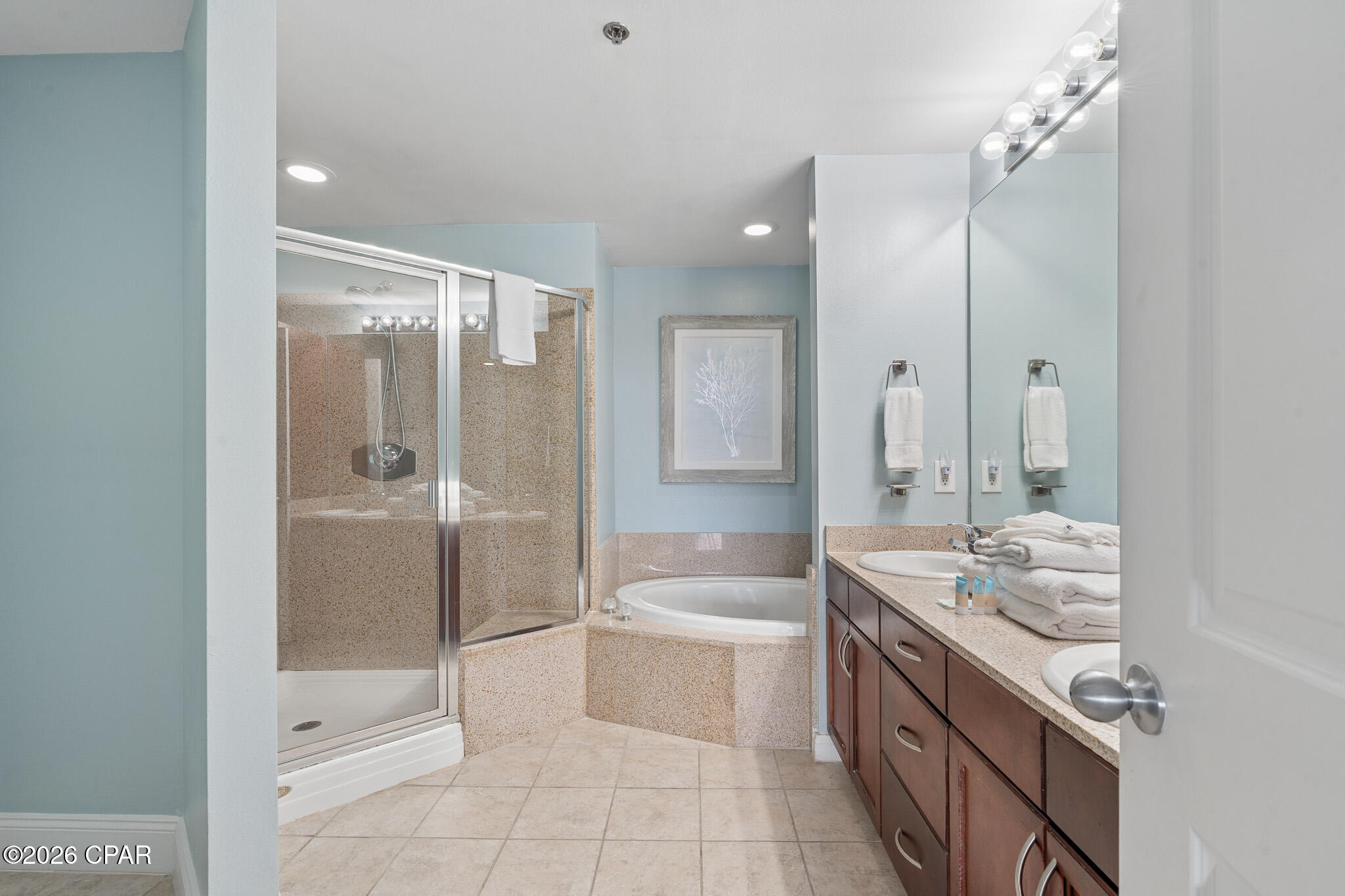 Image 14 For 9902 Thomas Drive 1231