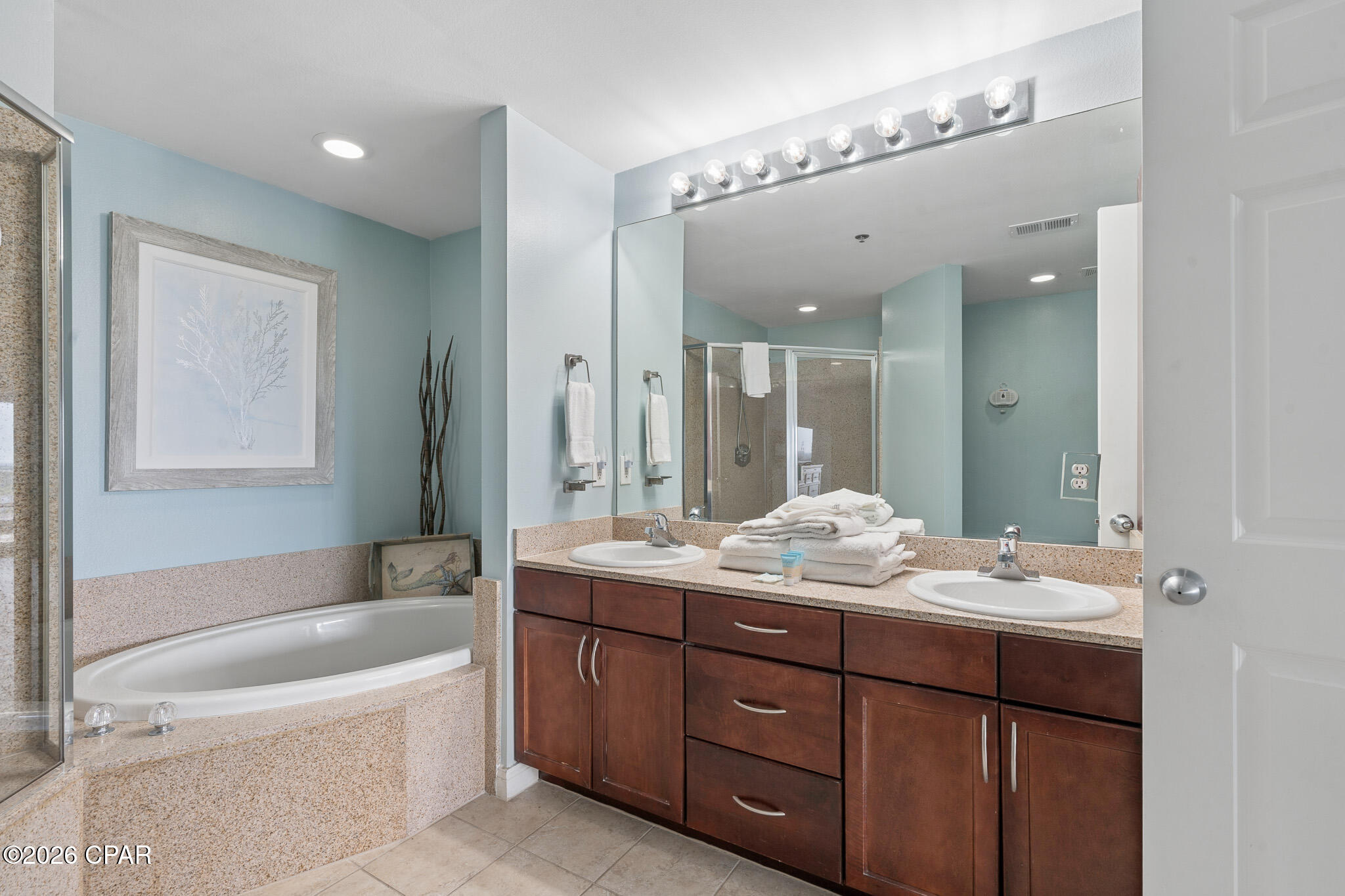 Image 15 For 9902 Thomas Drive 1231
