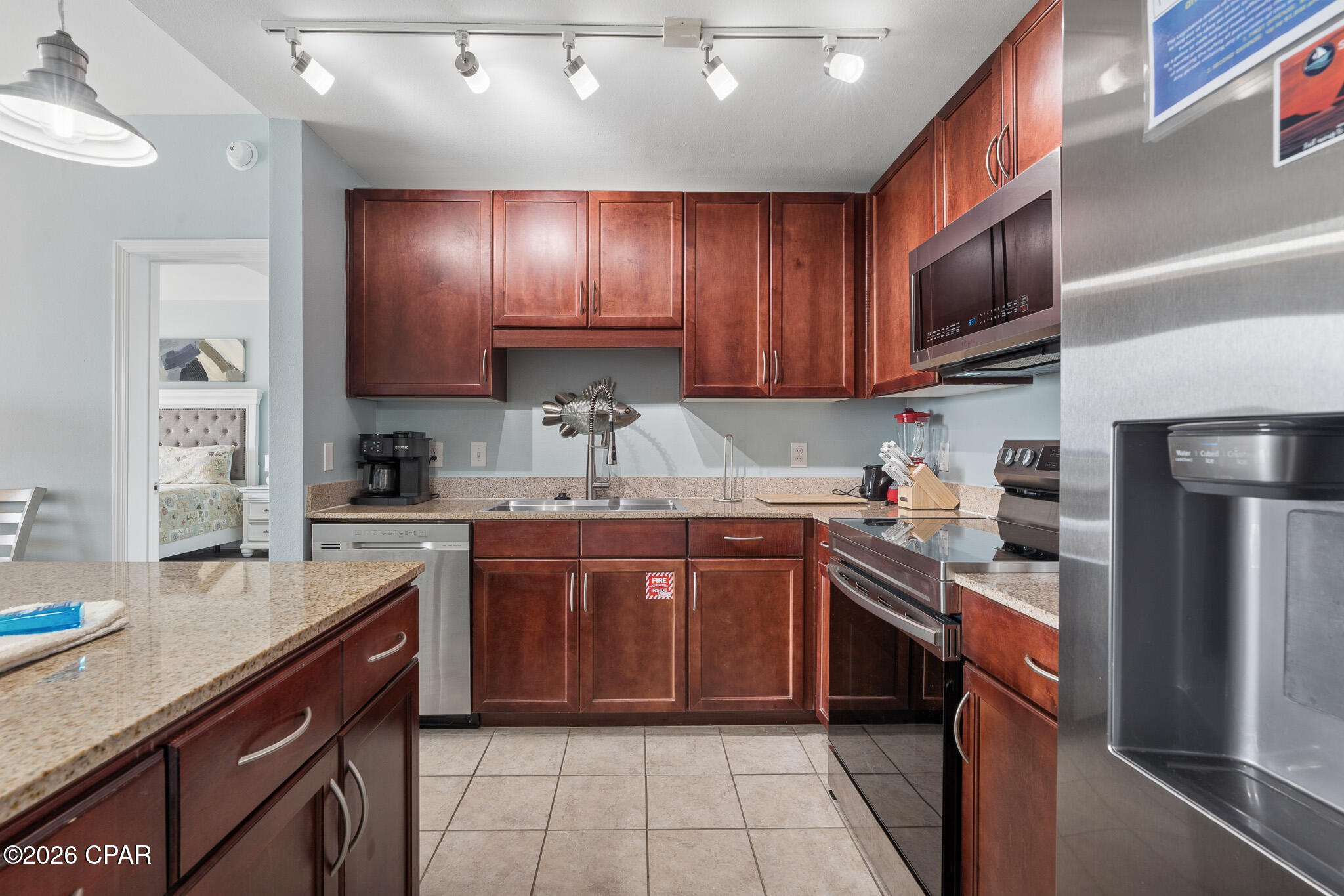 Image 8 For 9902 Thomas Drive 1231