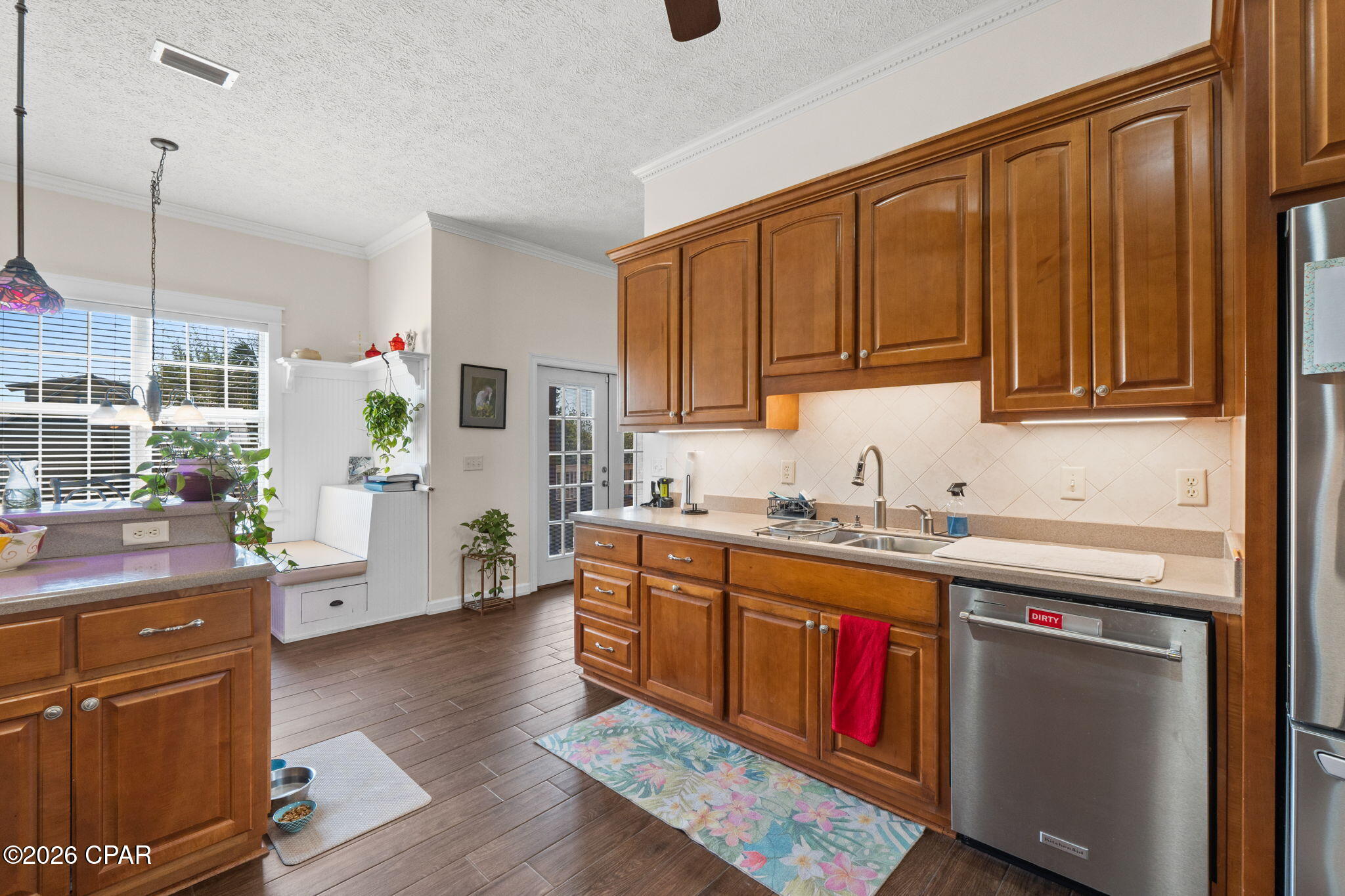 Image 29 For 1015 10th Court