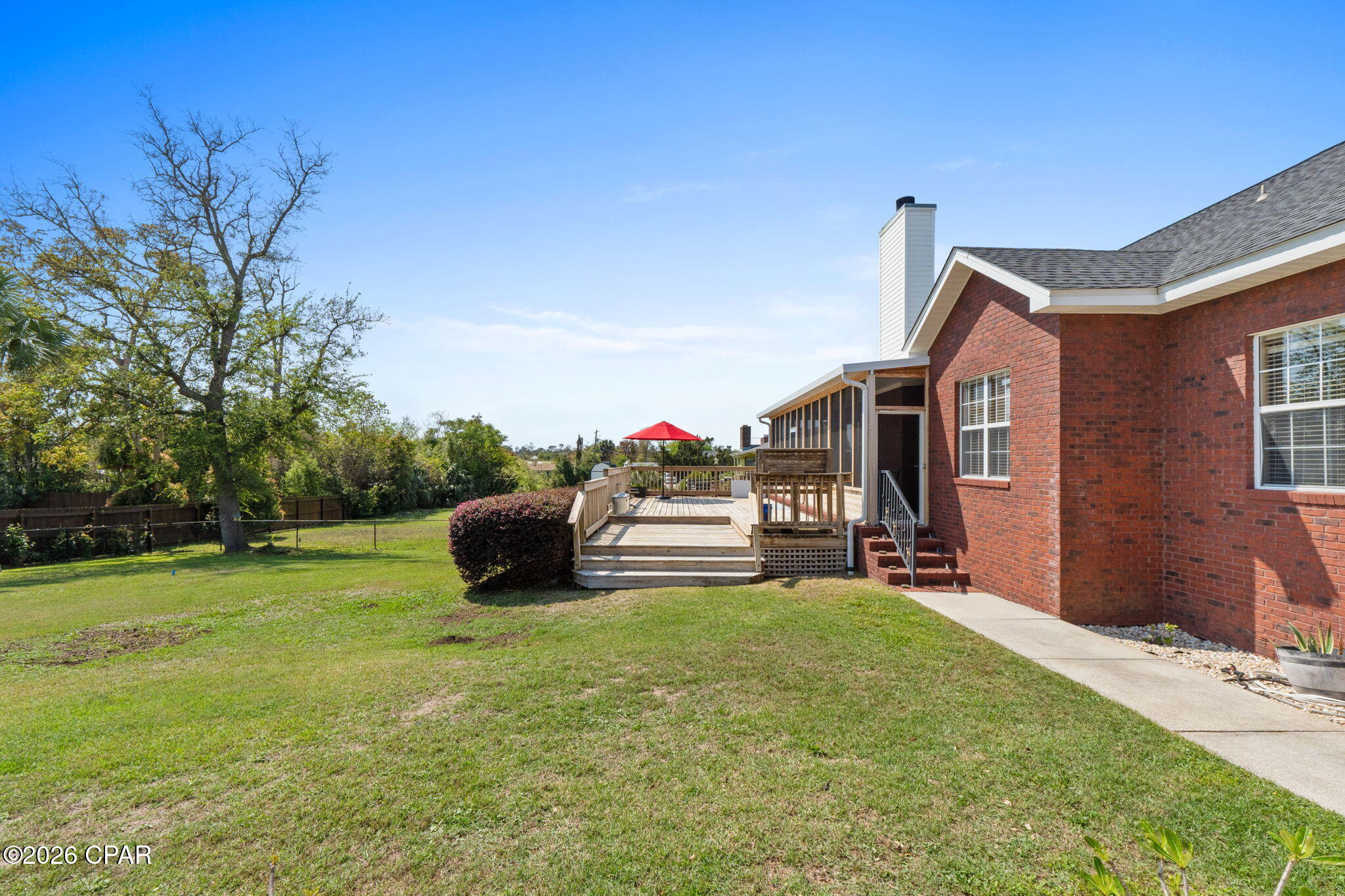 Image 49 For 1015 10th Court