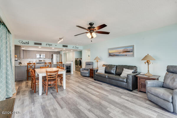 Image 4 For 6201 Thomas Drive 1510