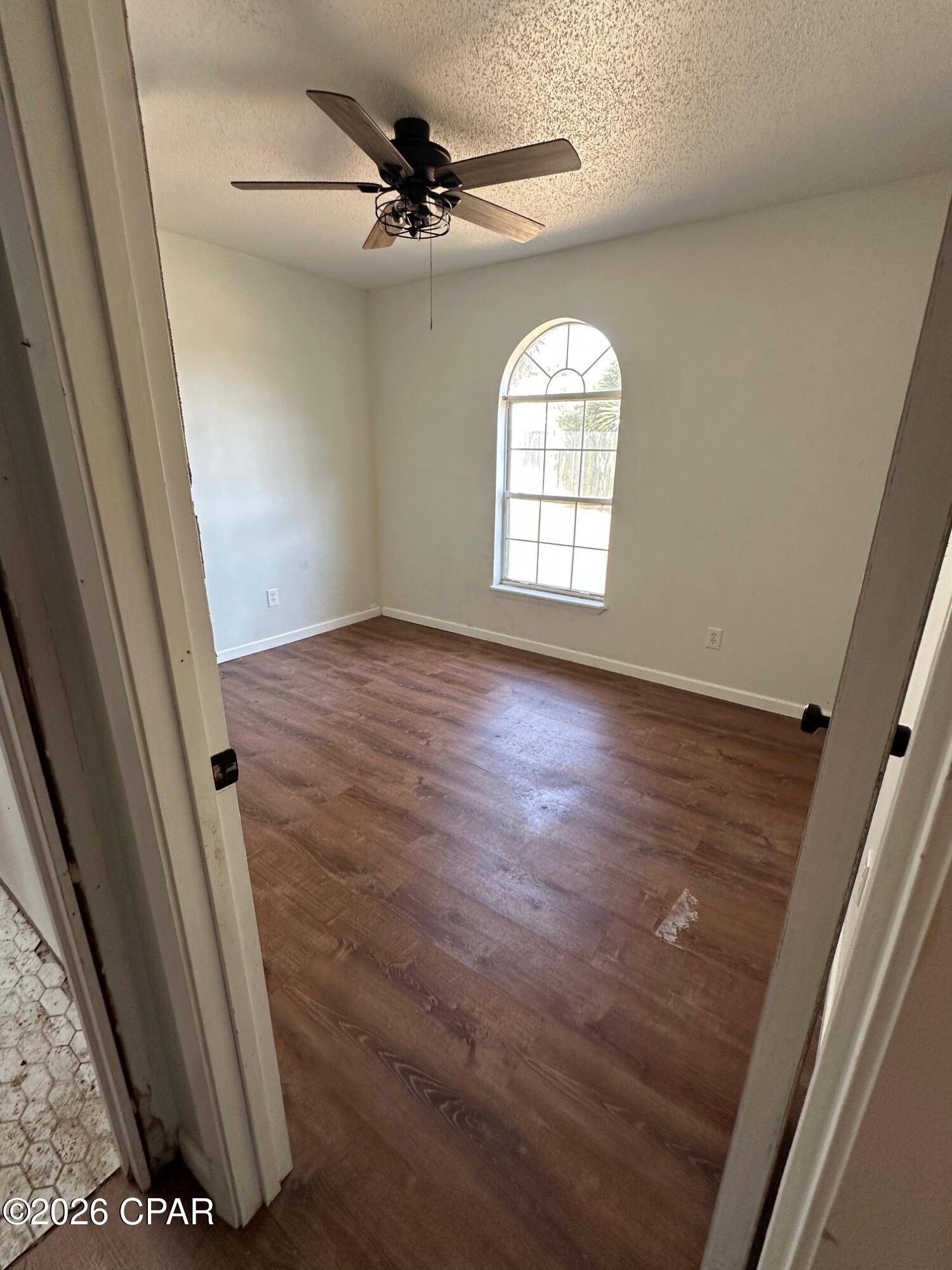 Image 14 For 16801 Lisbon Avenue