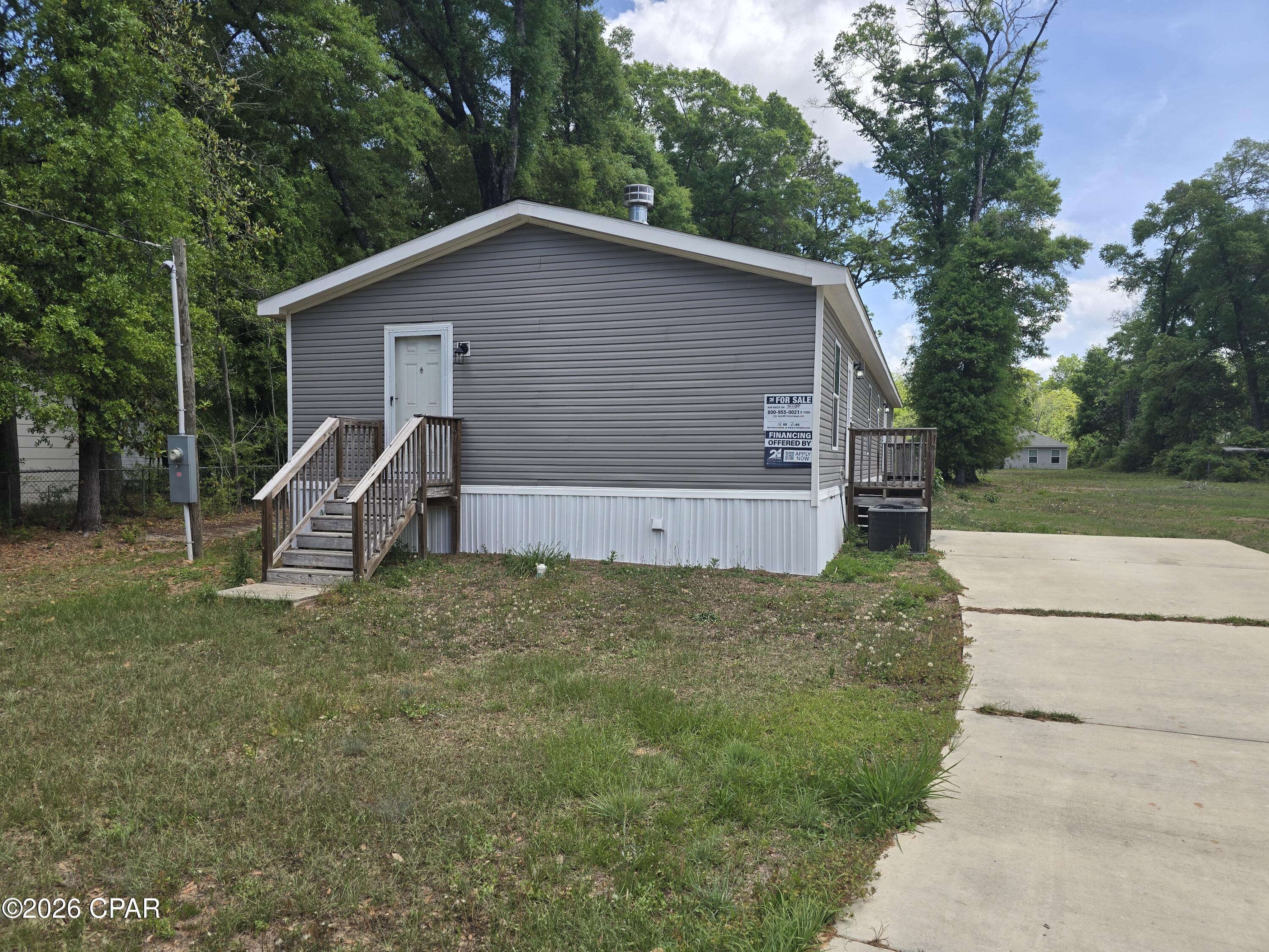 2nd image of 916 N Lloyd St, Crestview, FL 32536 | MLS# 788819