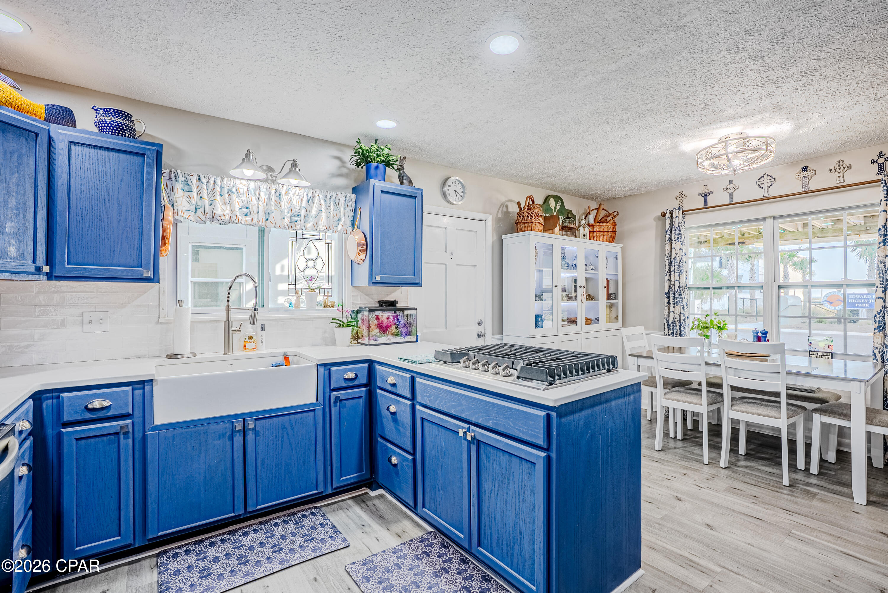 Image 15 For 8524 Surf Drive