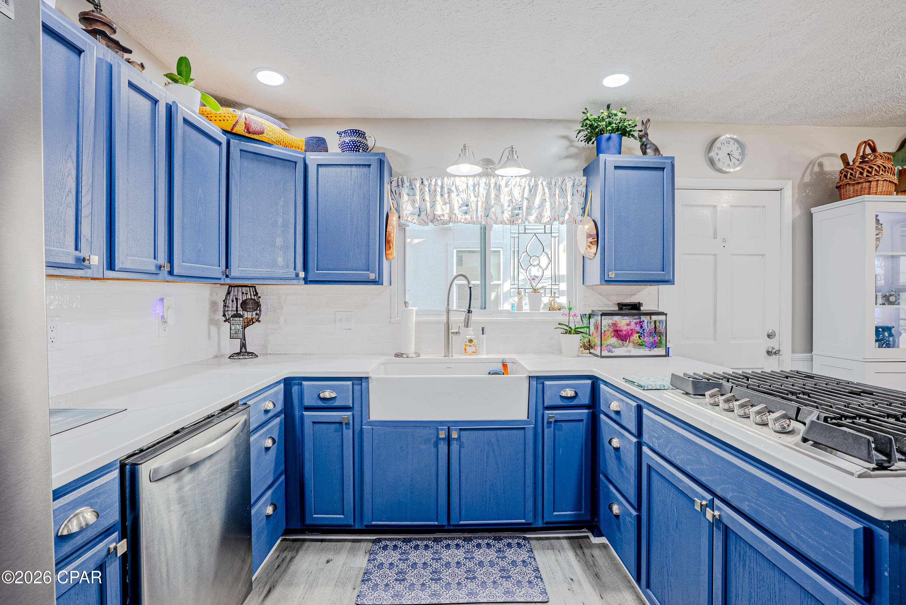 Image 16 For 8524 Surf Drive