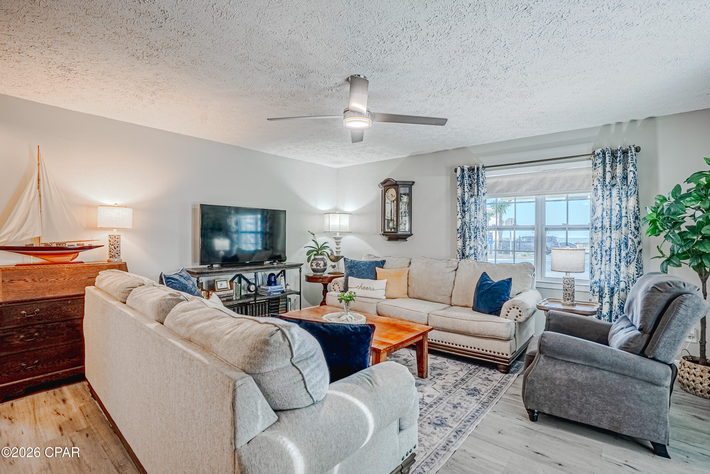 Image 24 For 8524 Surf Drive