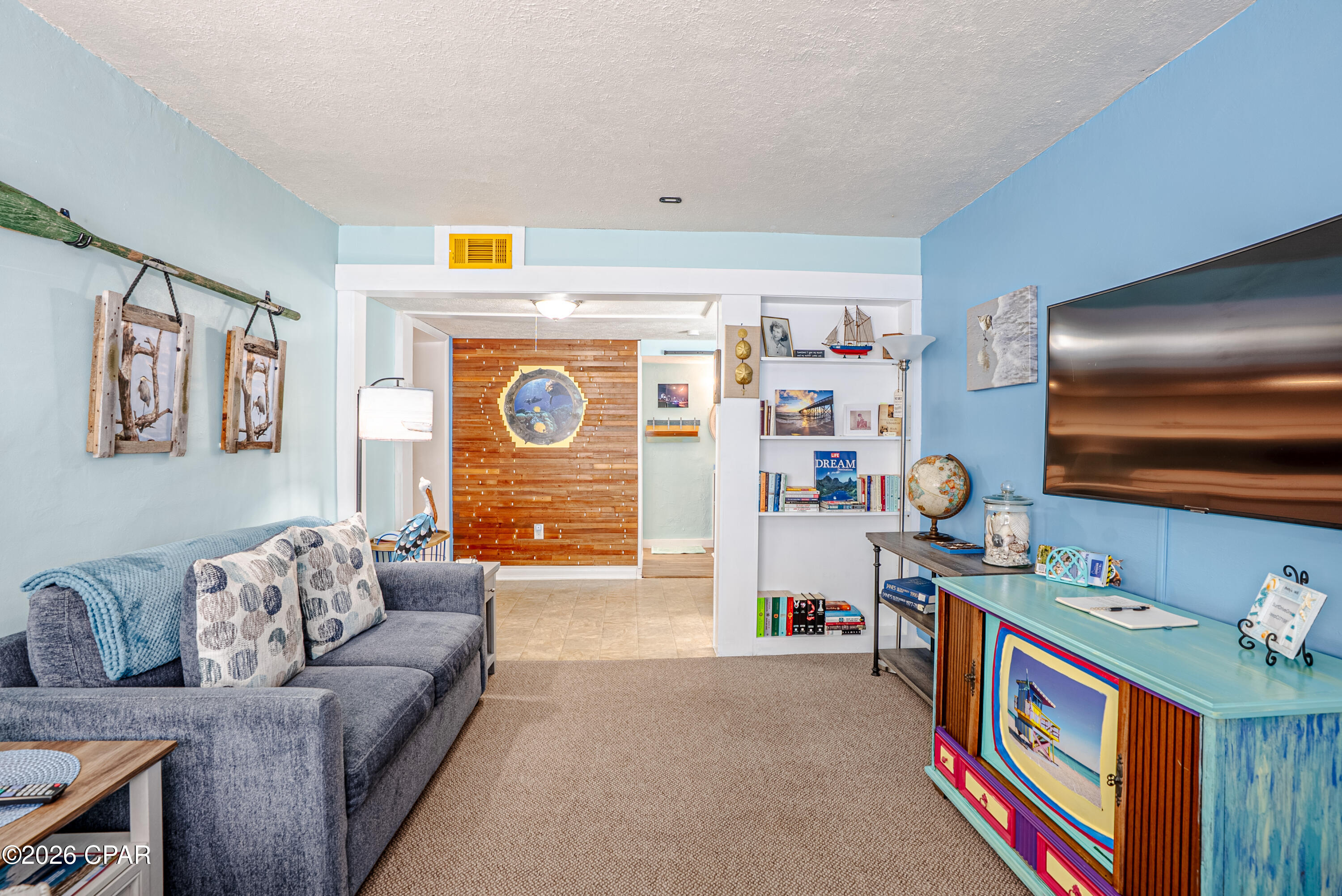 Image 3 For 8524 Surf Drive