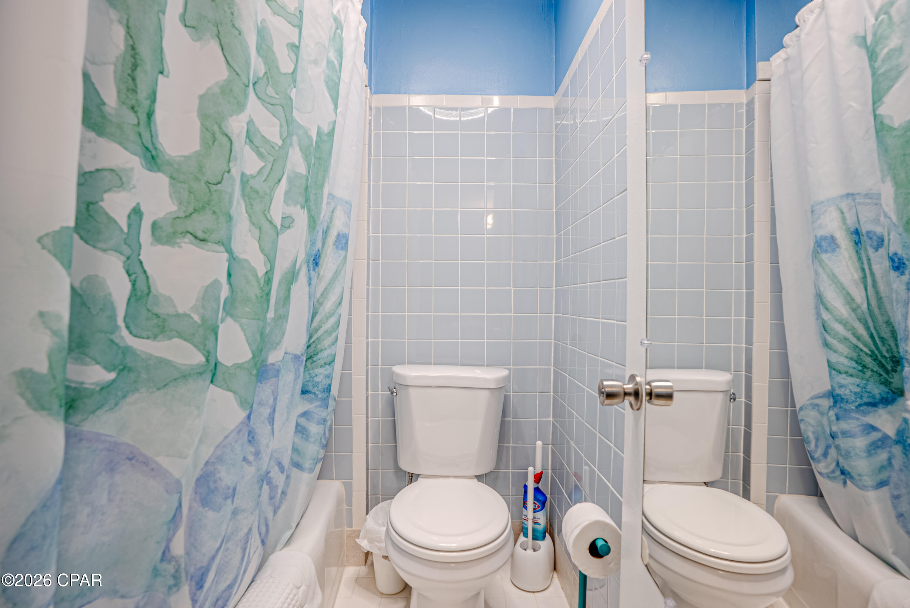 Image 9 For 8524 Surf Drive