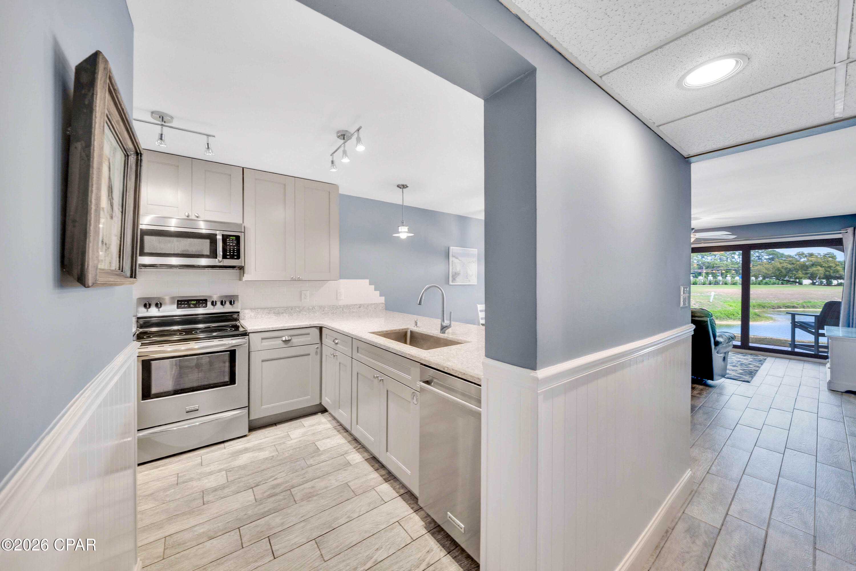 Image 3 For 520 Richard Jackson Boulevard 1502